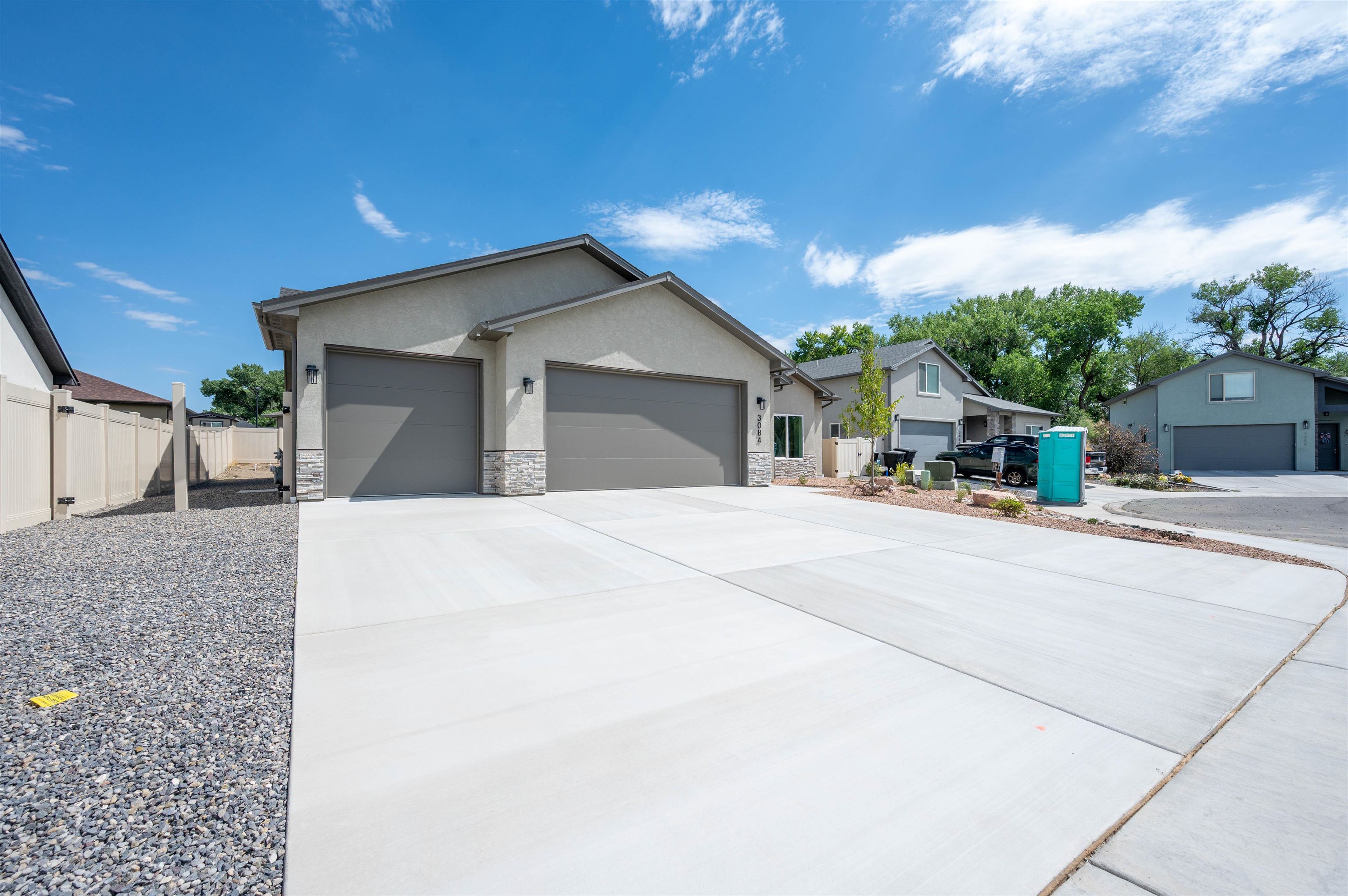 3084 Thunder Cloud Drive Property Photo 3