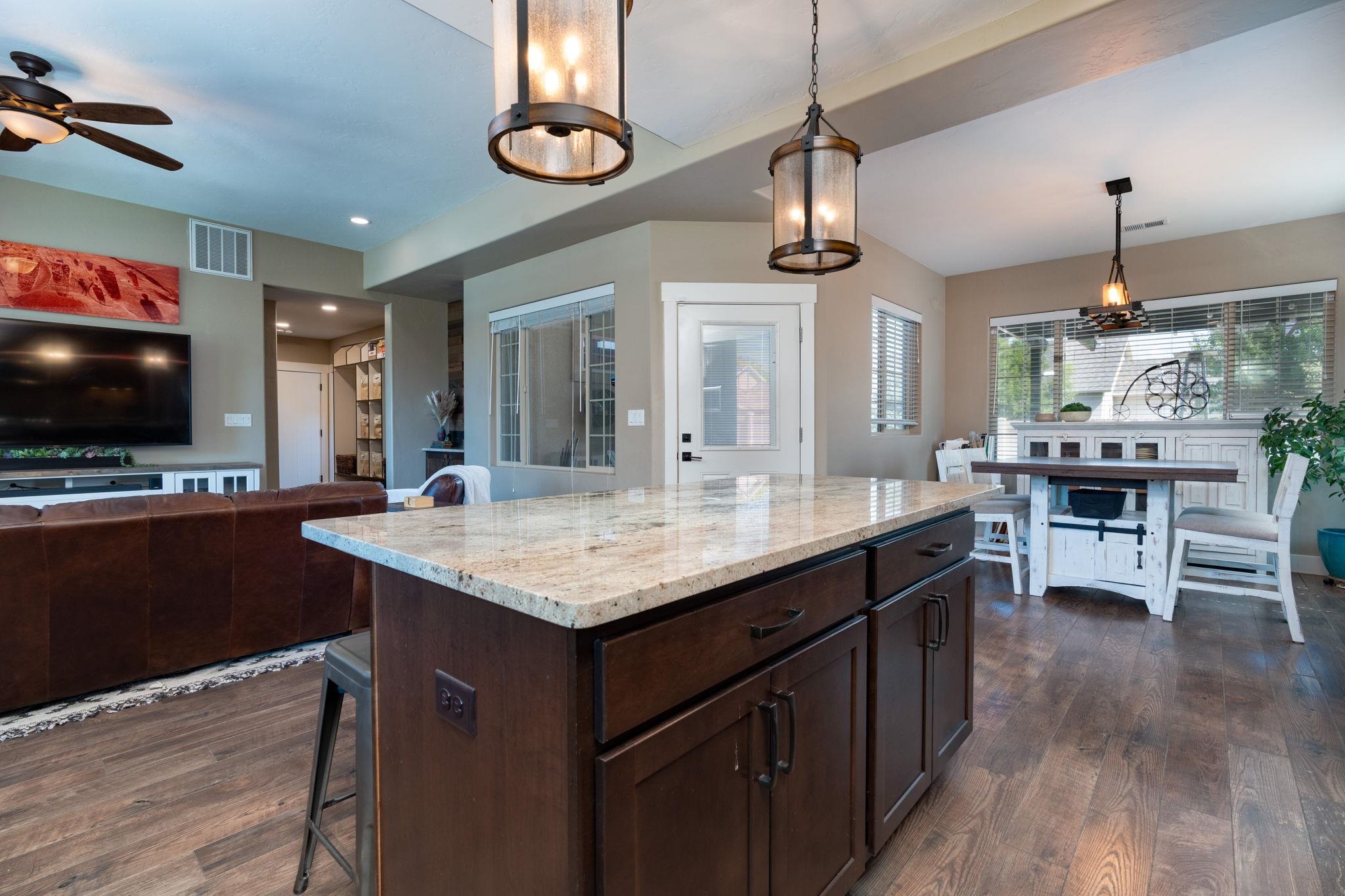 1139 Aspen Village Lp Property Photo 7