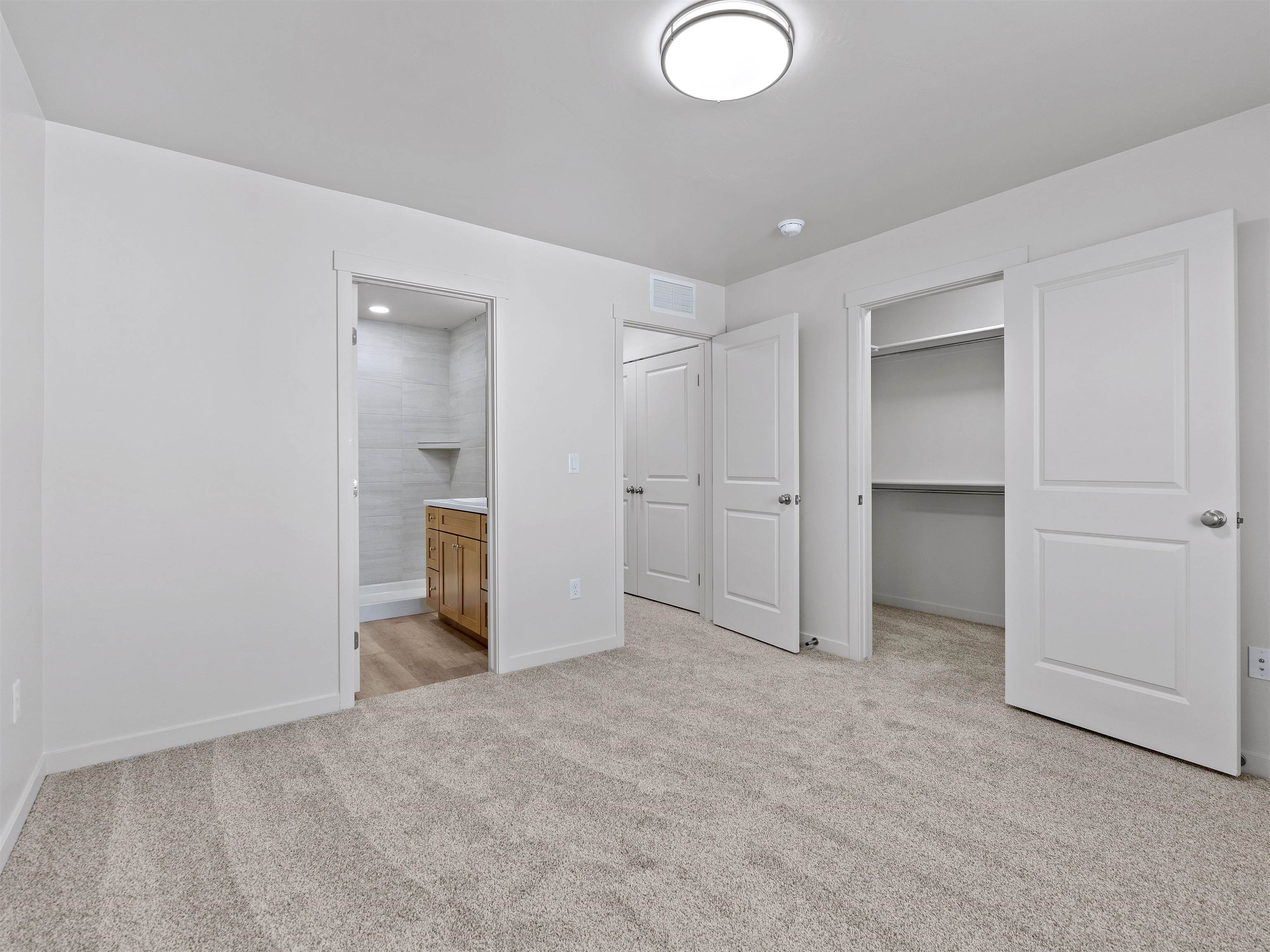 2773 Caspian Way Property Photo 33