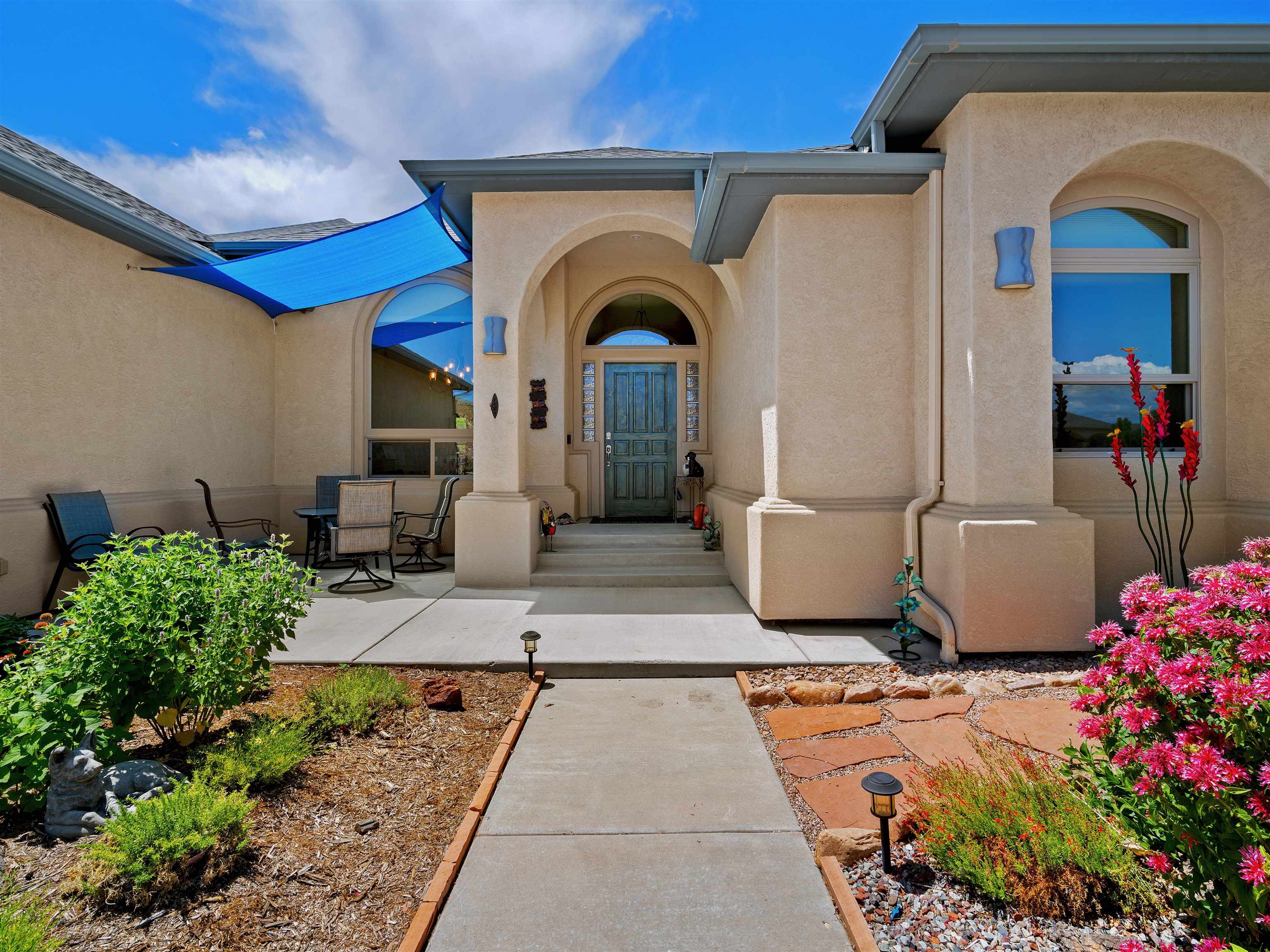 2219 Canyon Rim Drive Property Photo 8