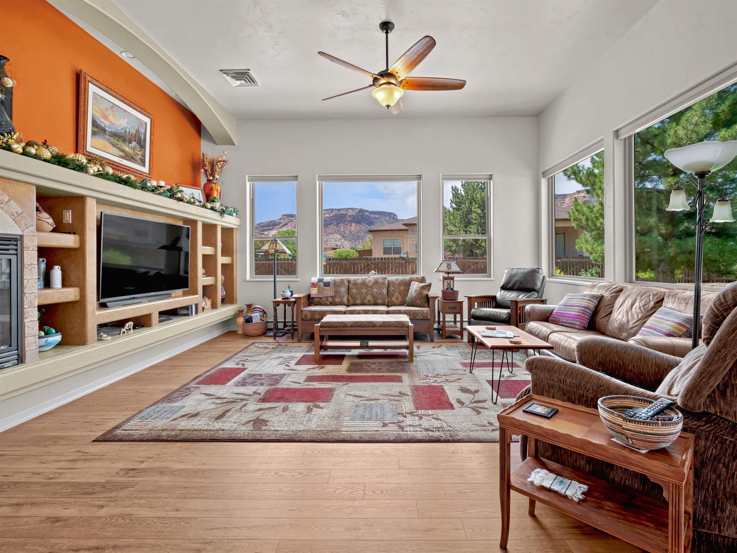 2219 Canyon Rim Drive Property Photo 17