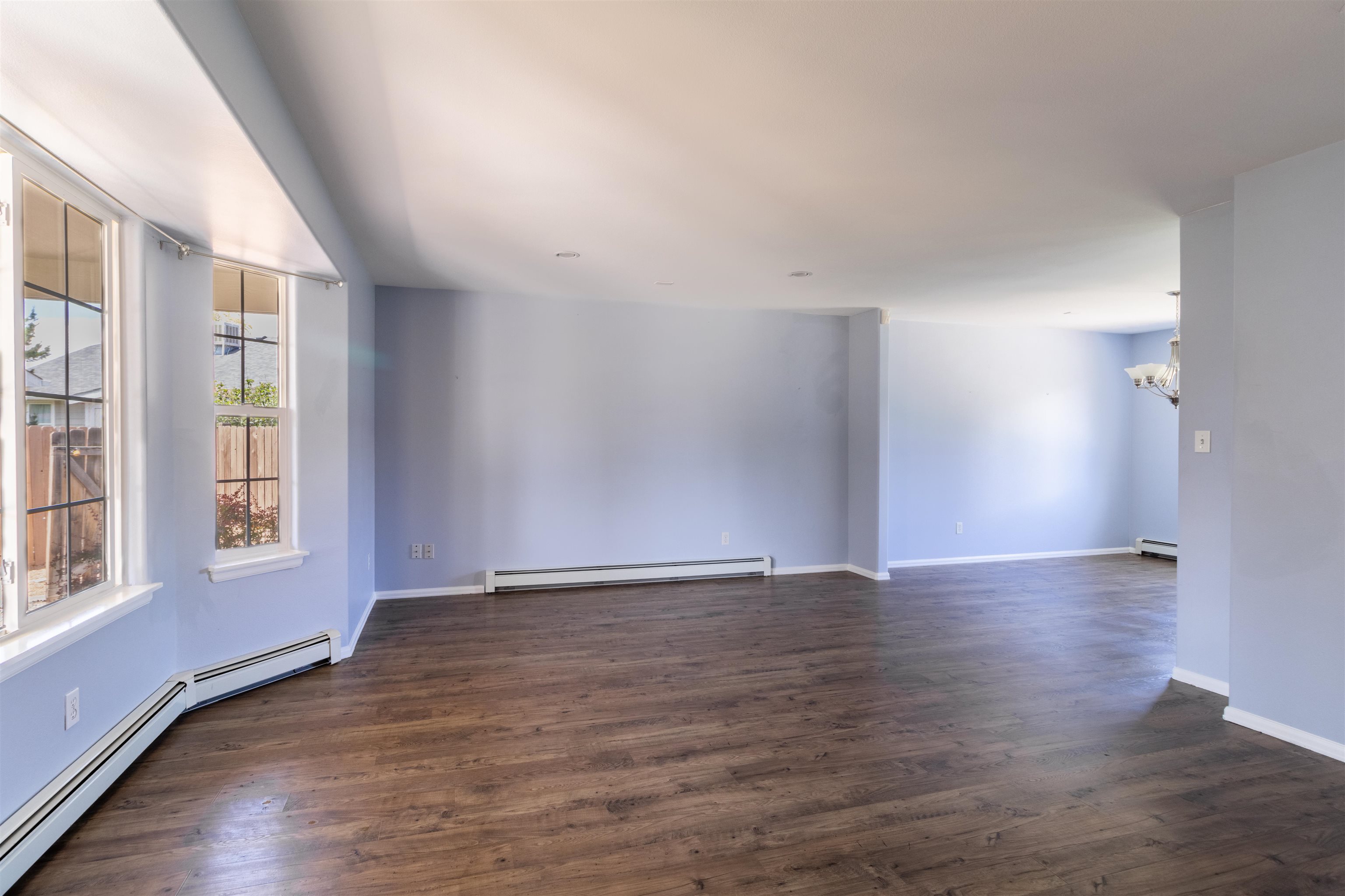 646 1/2 Ian Court Property Photo 4