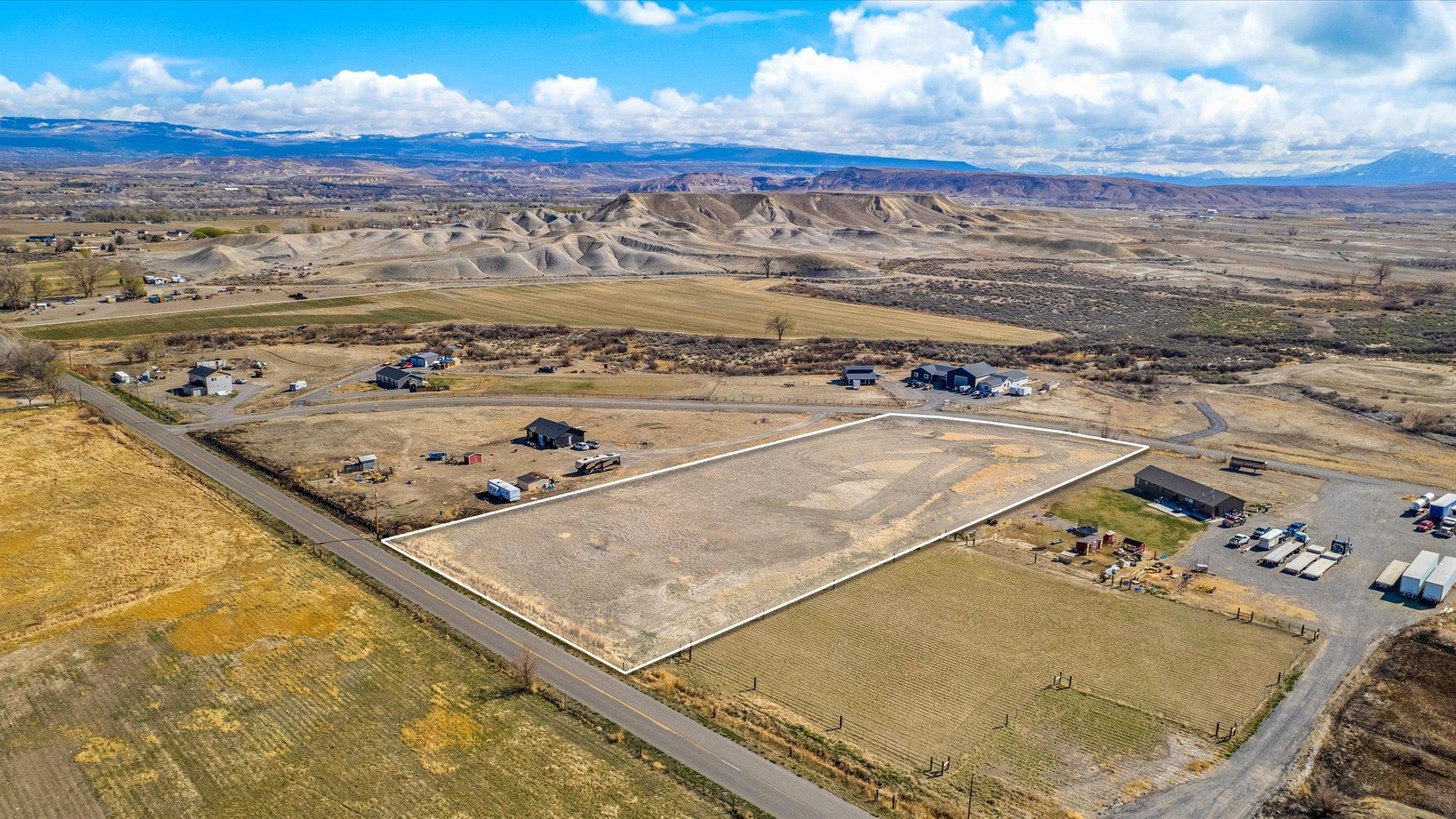 6297 Stirrup Creek Road Property Photo 1