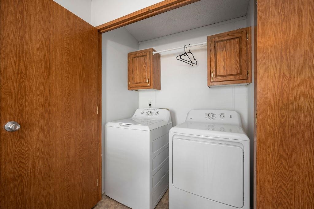 1525 Clarkton Street Property Photo 9