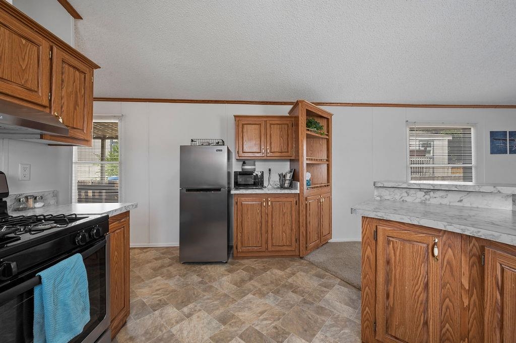 1525 Clarkton Street Property Photo 12
