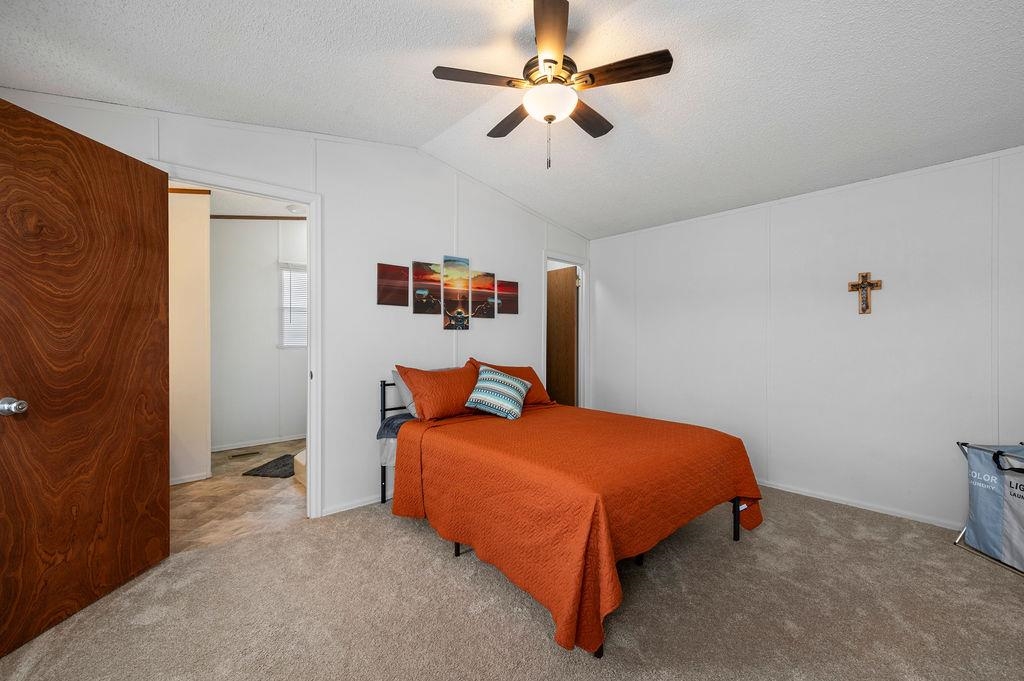 1525 Clarkton Street Property Photo 20