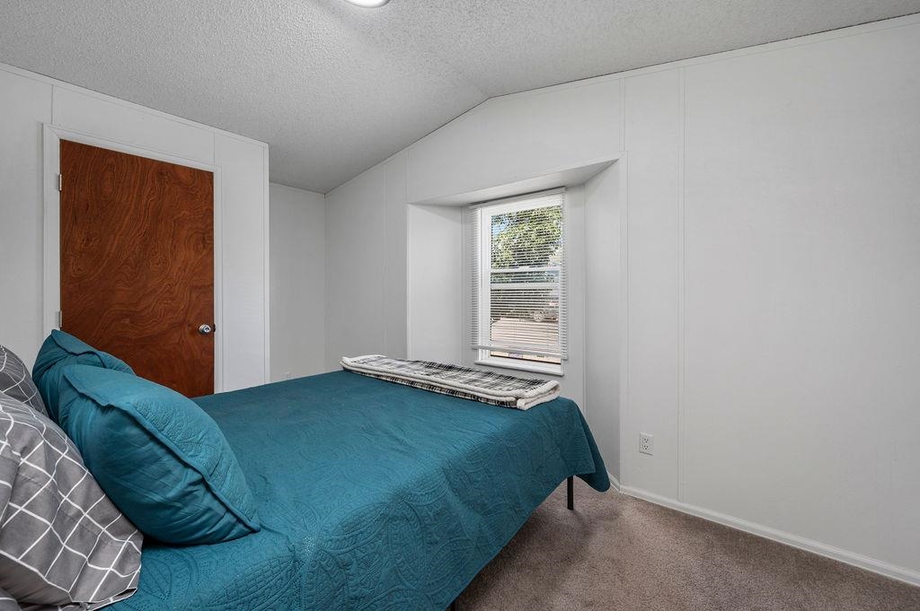 1525 Clarkton Street Property Photo 24