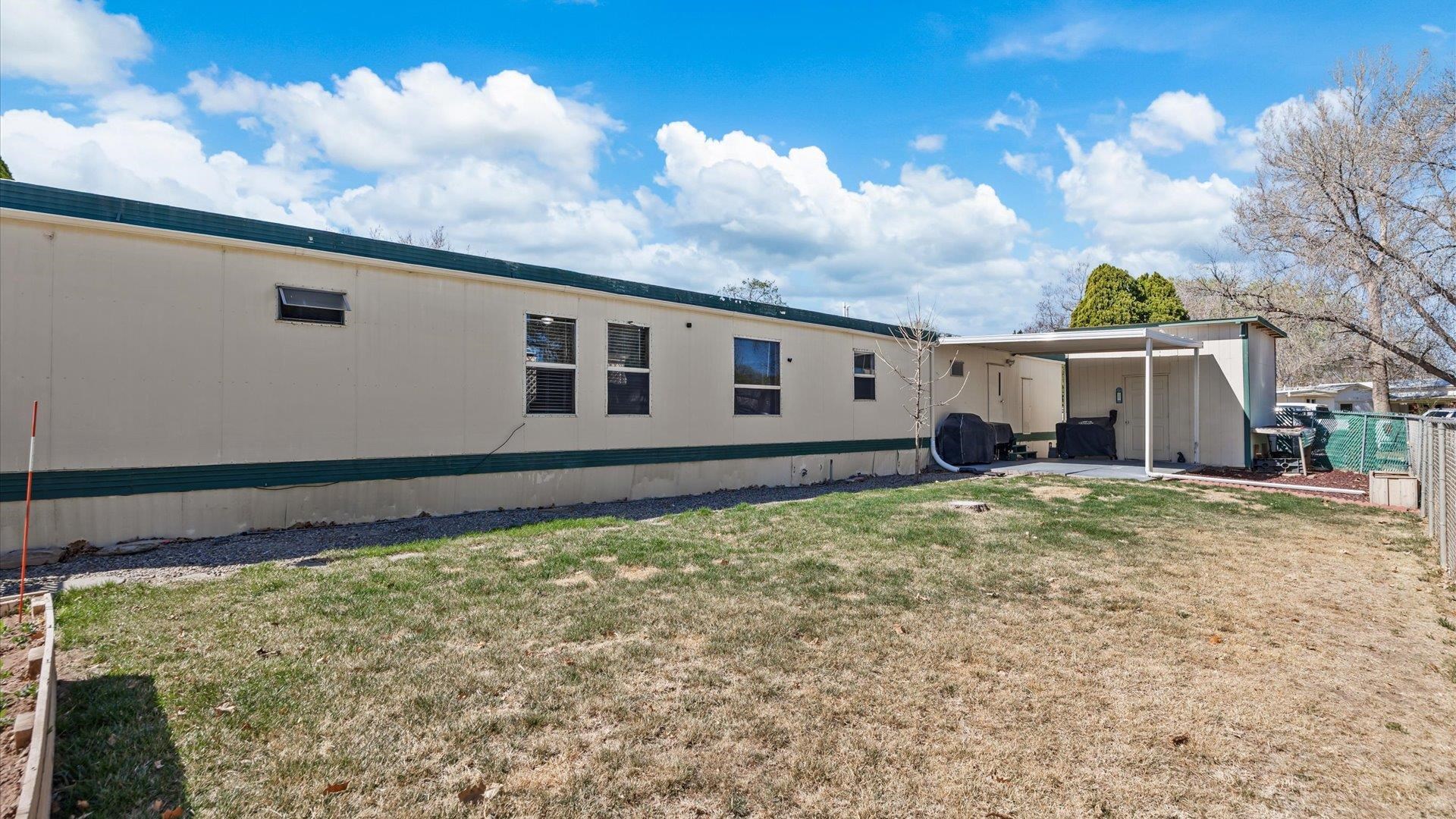 565 Eastwood Drive Property Photo 15