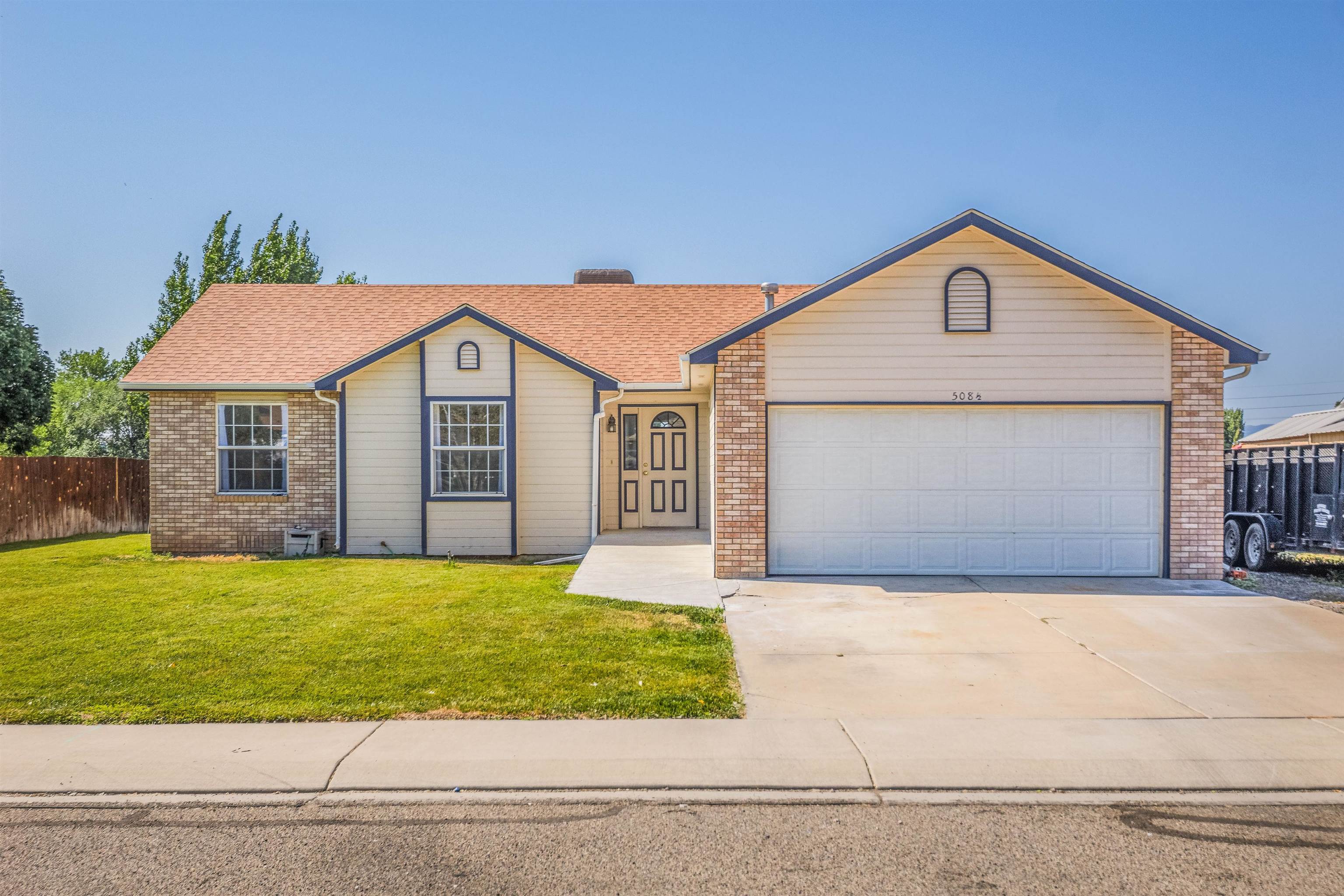 508 1/2 Arrowleaf Drive Property Photo 1