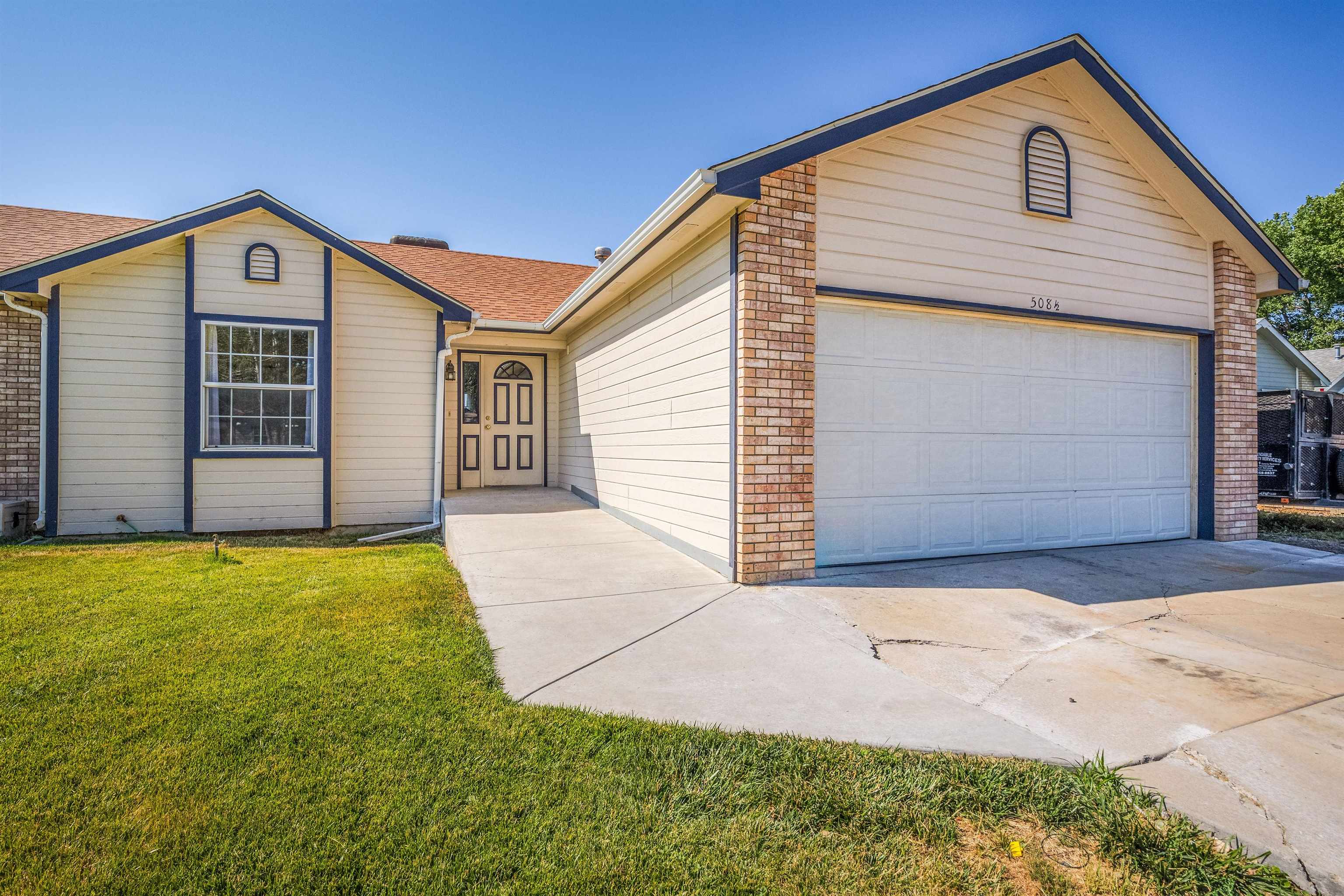 508 1/2 Arrowleaf Drive Property Photo 3