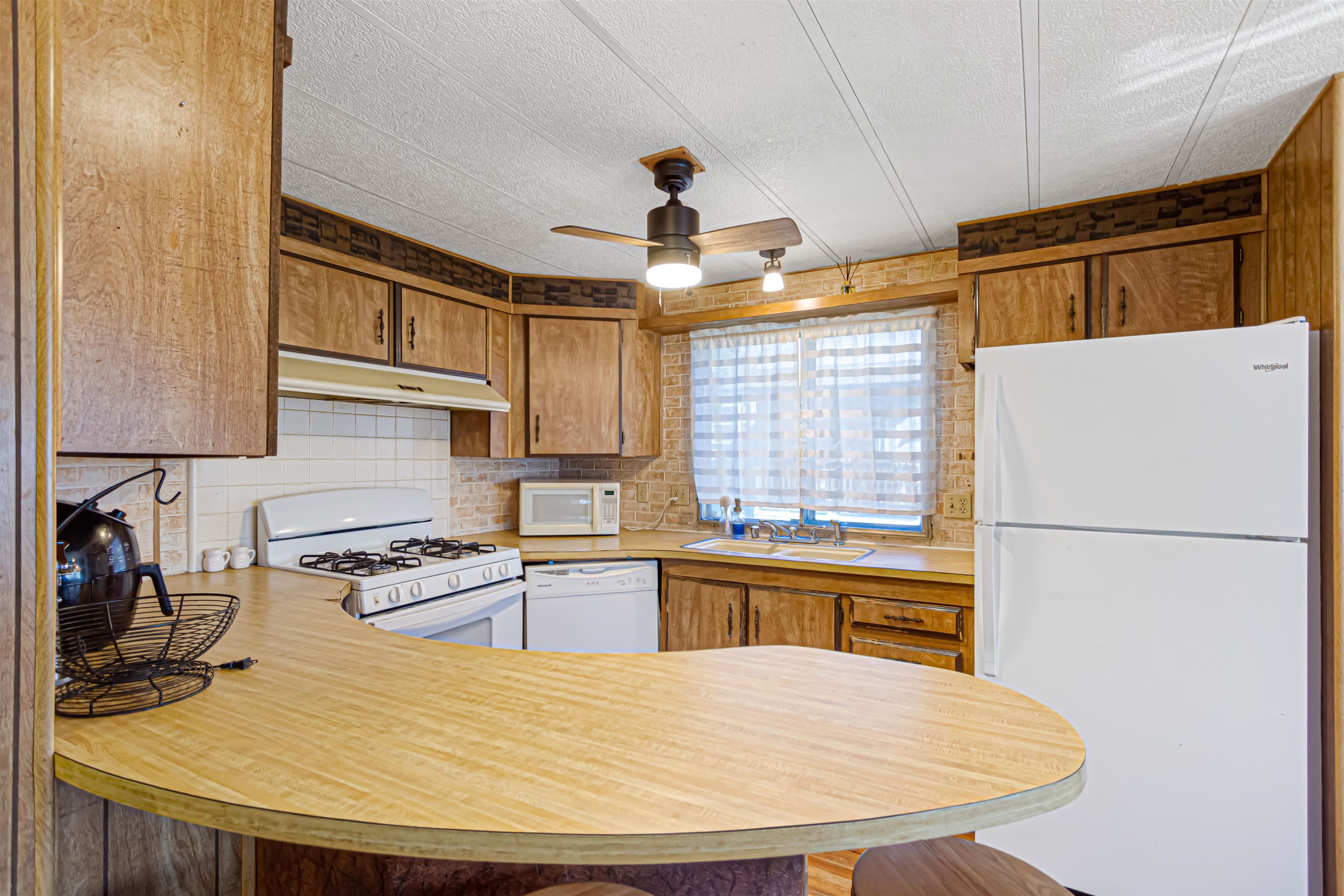 585 25 1/2 Road Property Photo 8