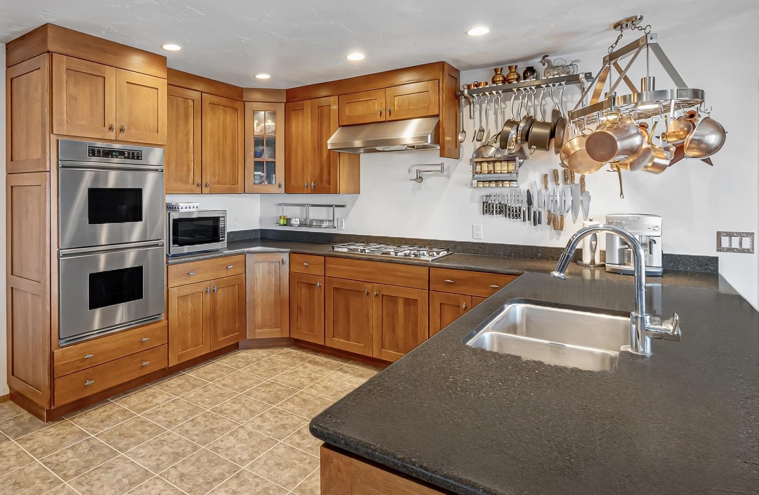 49594 Ke Road Property Photo 5