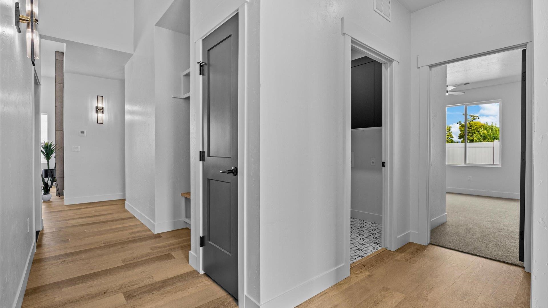 733 Falling Leaf Street Property Photo 7