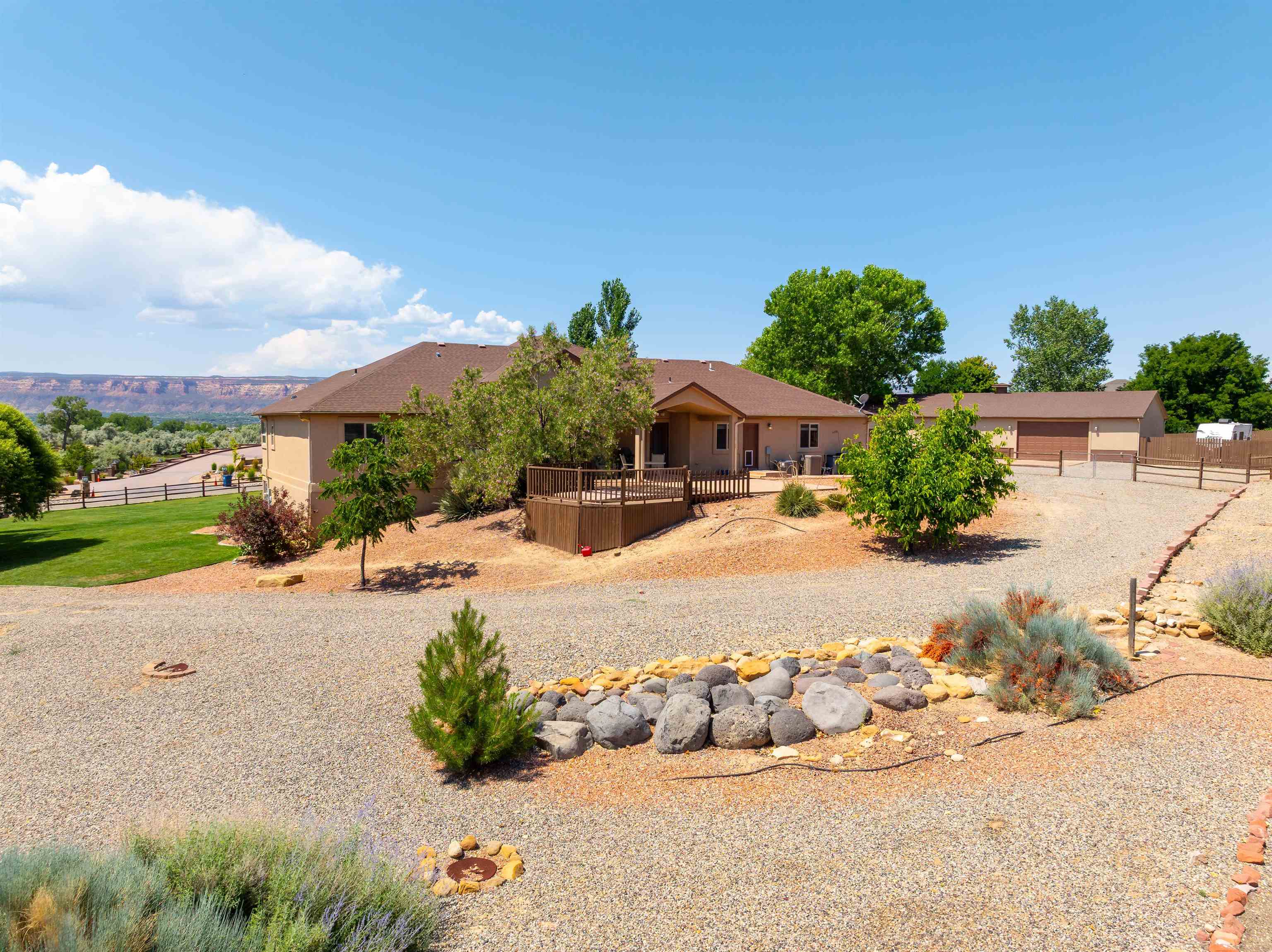 1005 Pritchard Mesa Court Property Photo