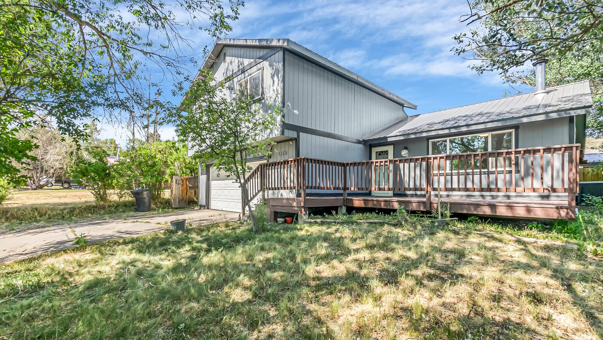 1226 Barclay Street Property Photo 1