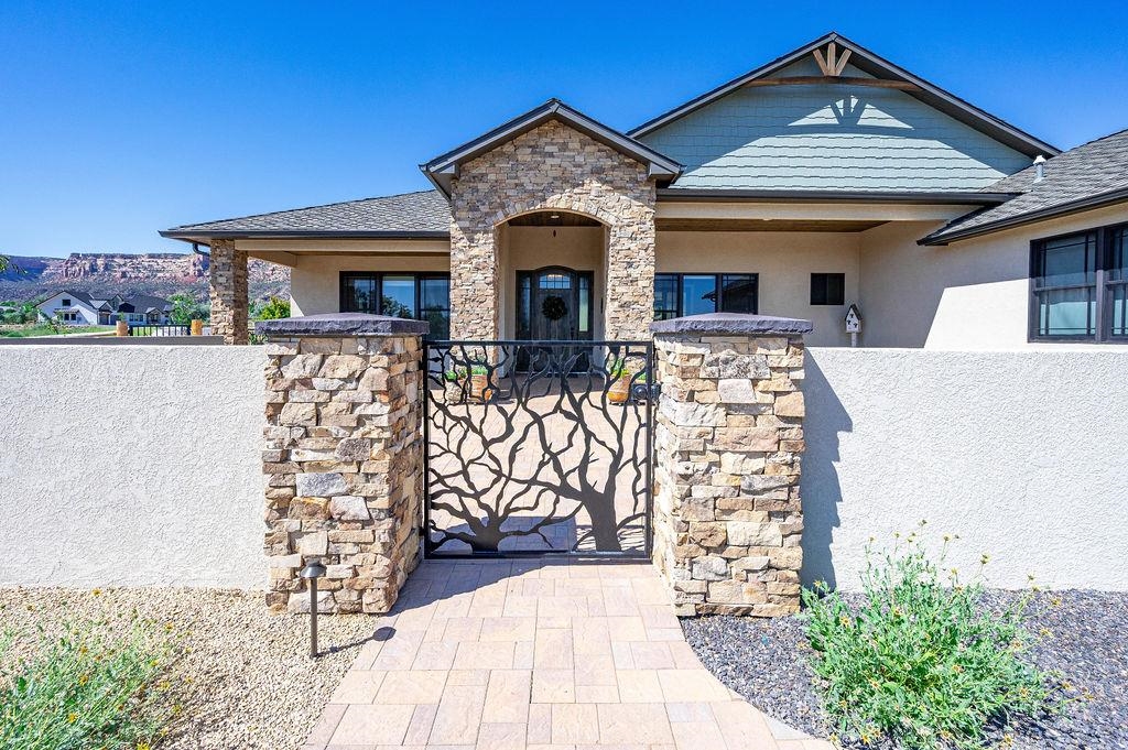 655 Eagles Nest Court Property Photo 2