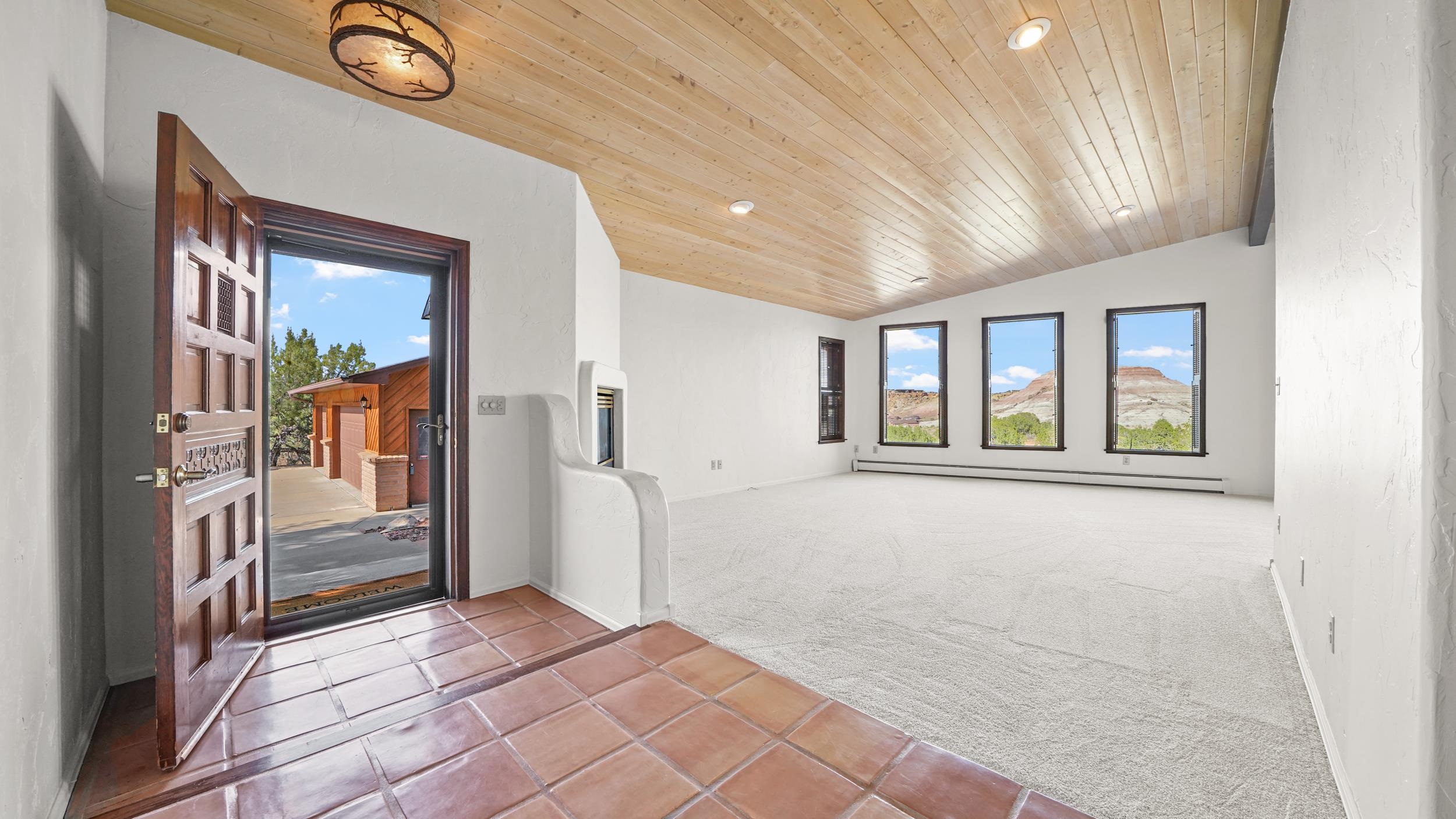 2245 Rimrock Road Property Photo 4
