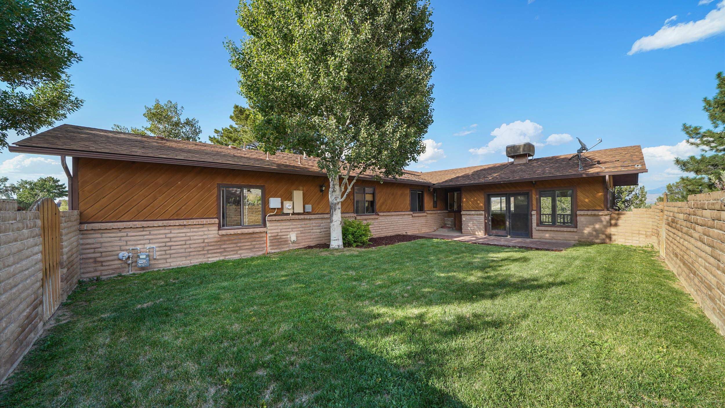 2245 Rimrock Road Property Photo 23