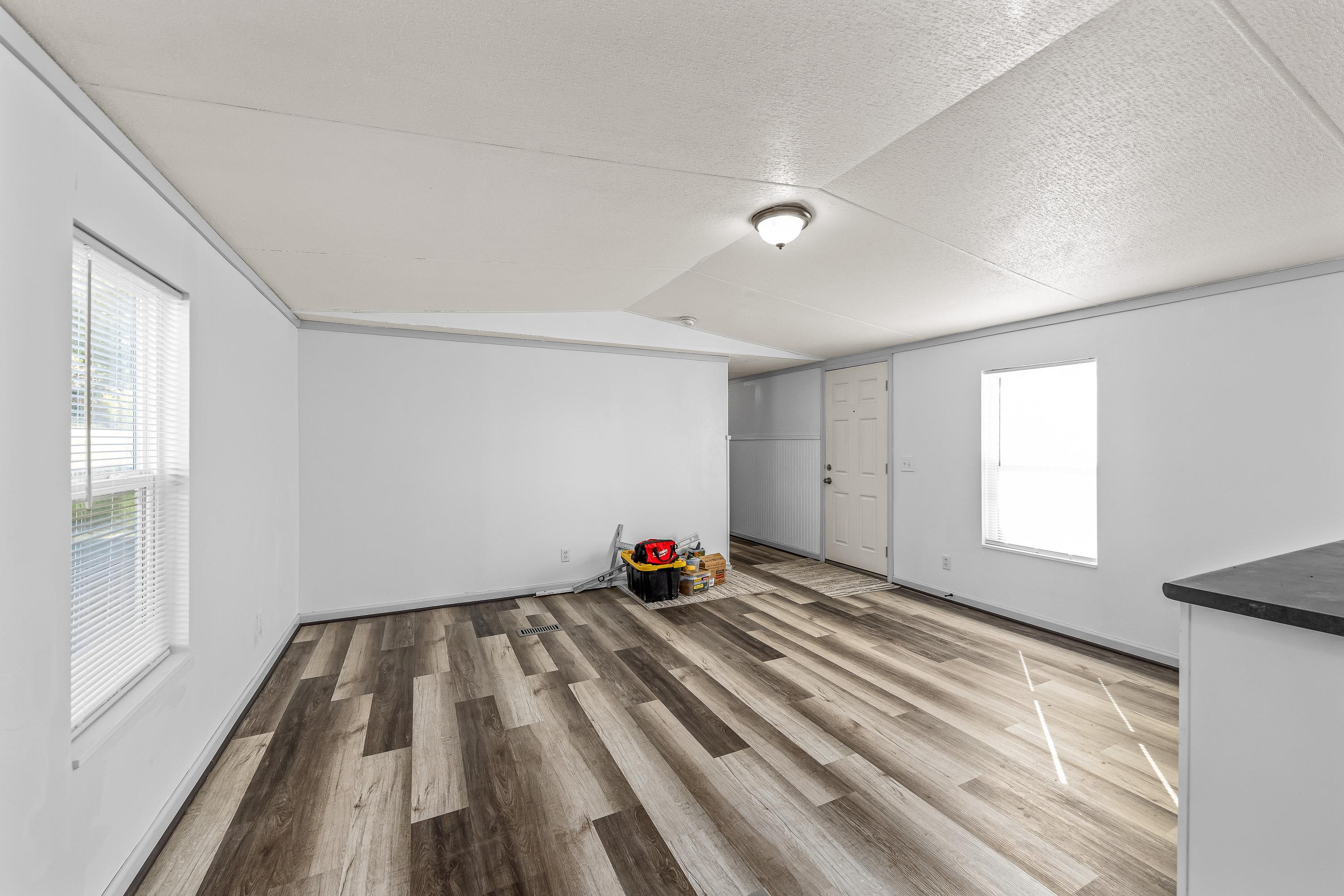 120 Pinon Drive Property Photo 8