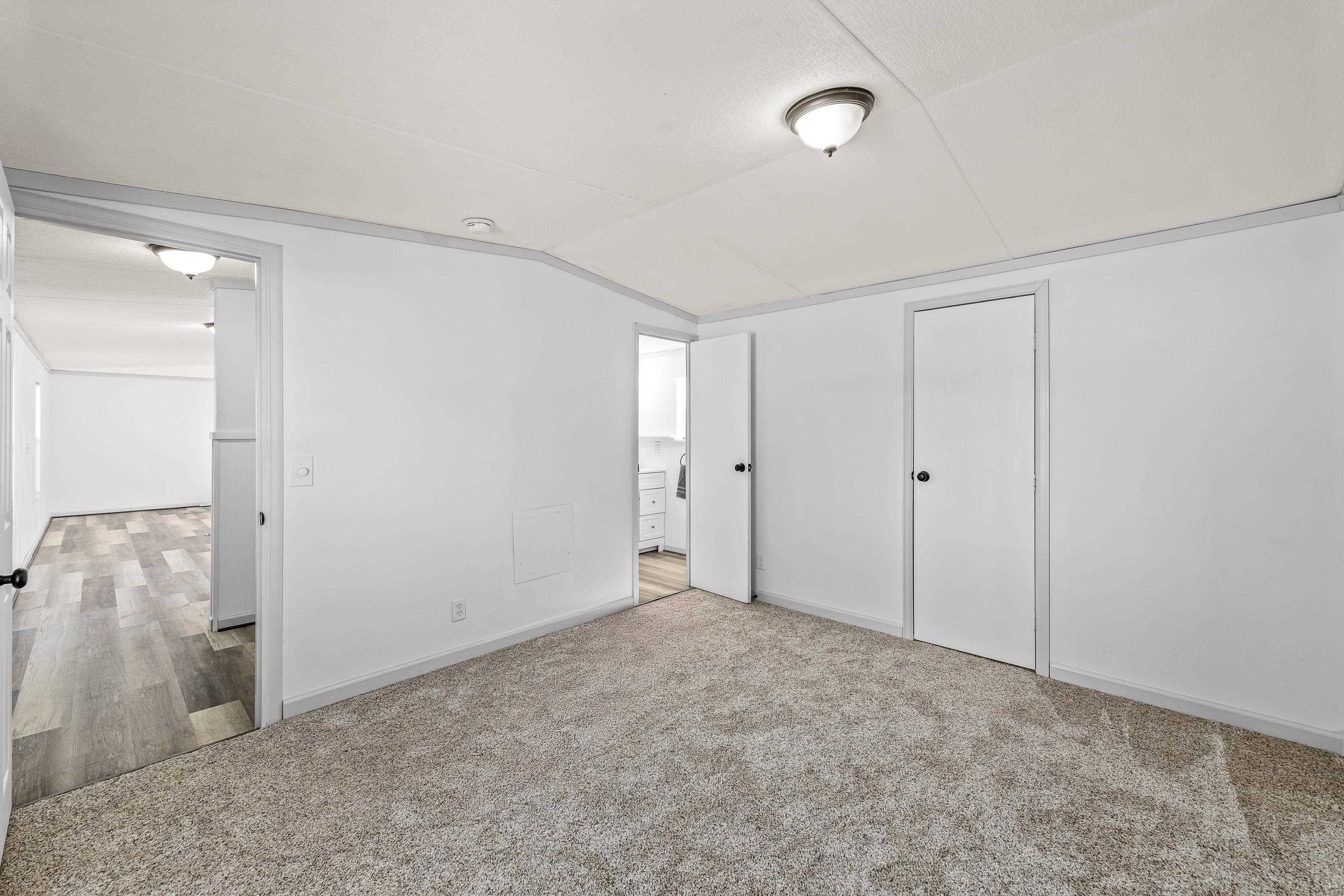 120 Pinon Drive Property Photo 11