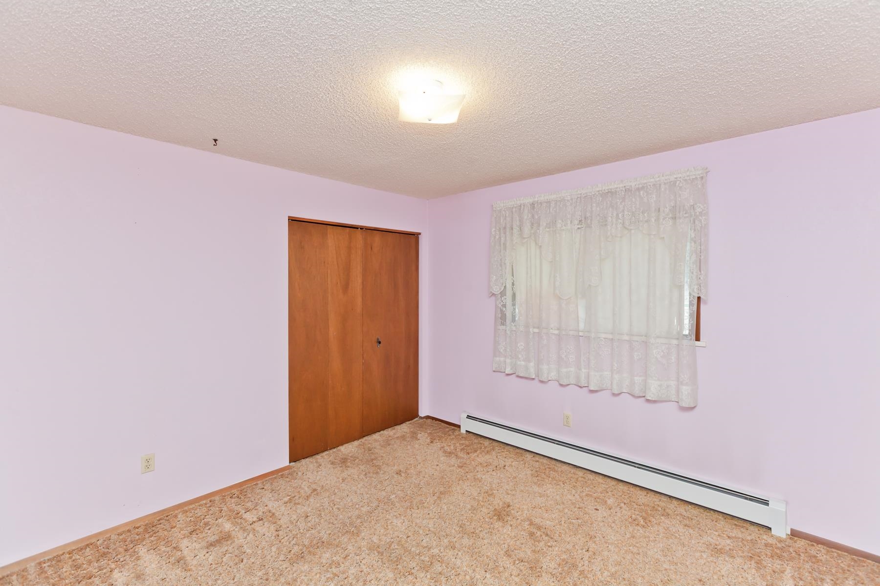 606 1/2 W Indian Creek Drive Property Photo 25