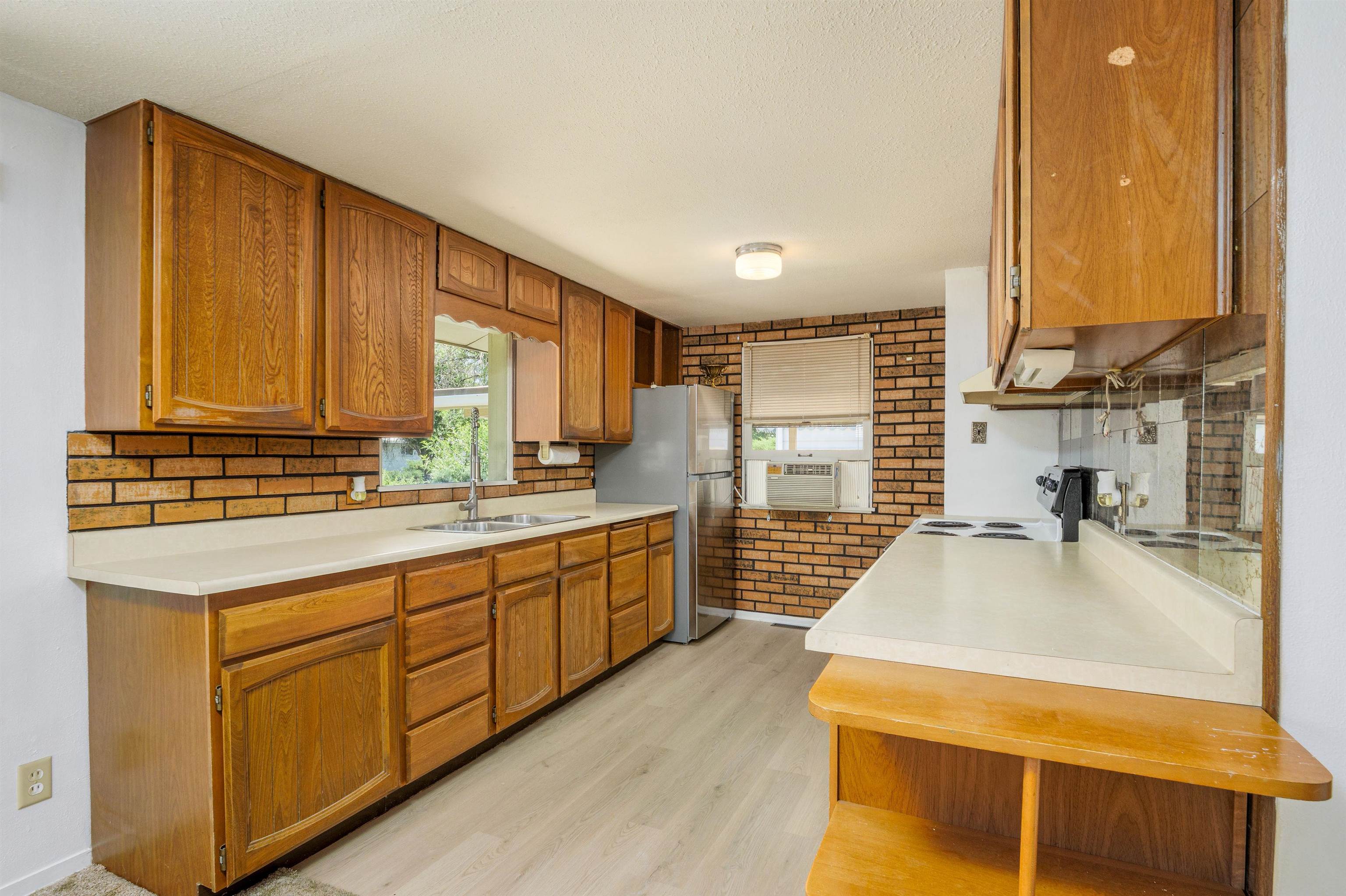 1725 N 18th Street Property Photo 5