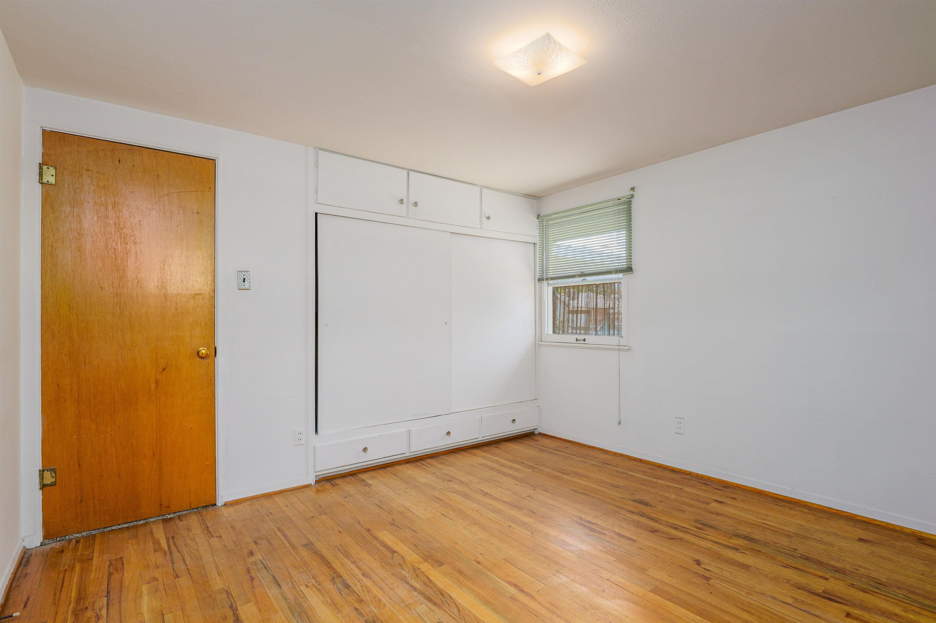 1725 N 18th Street Property Photo 8