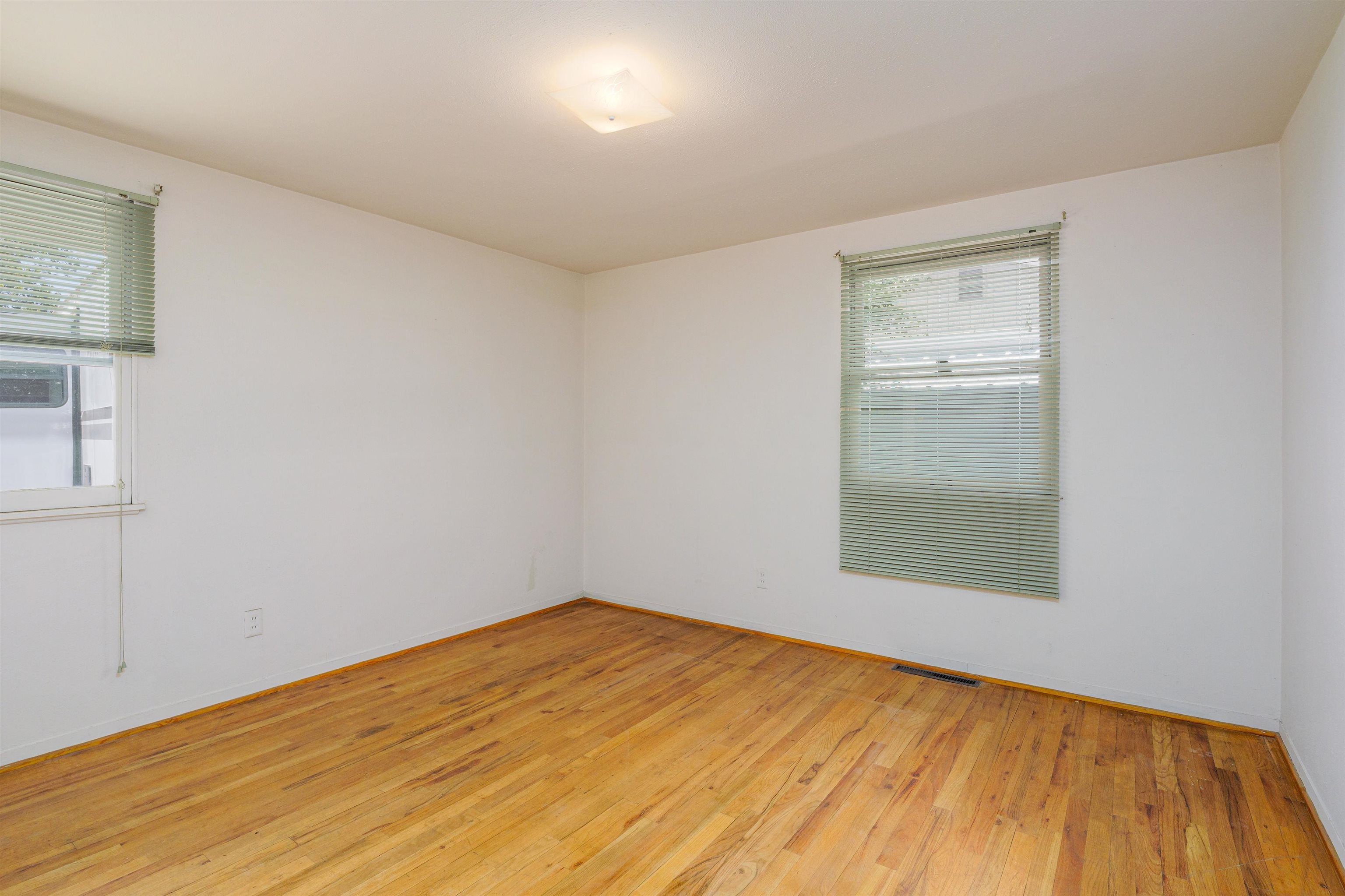 1725 N 18th Street Property Photo 9