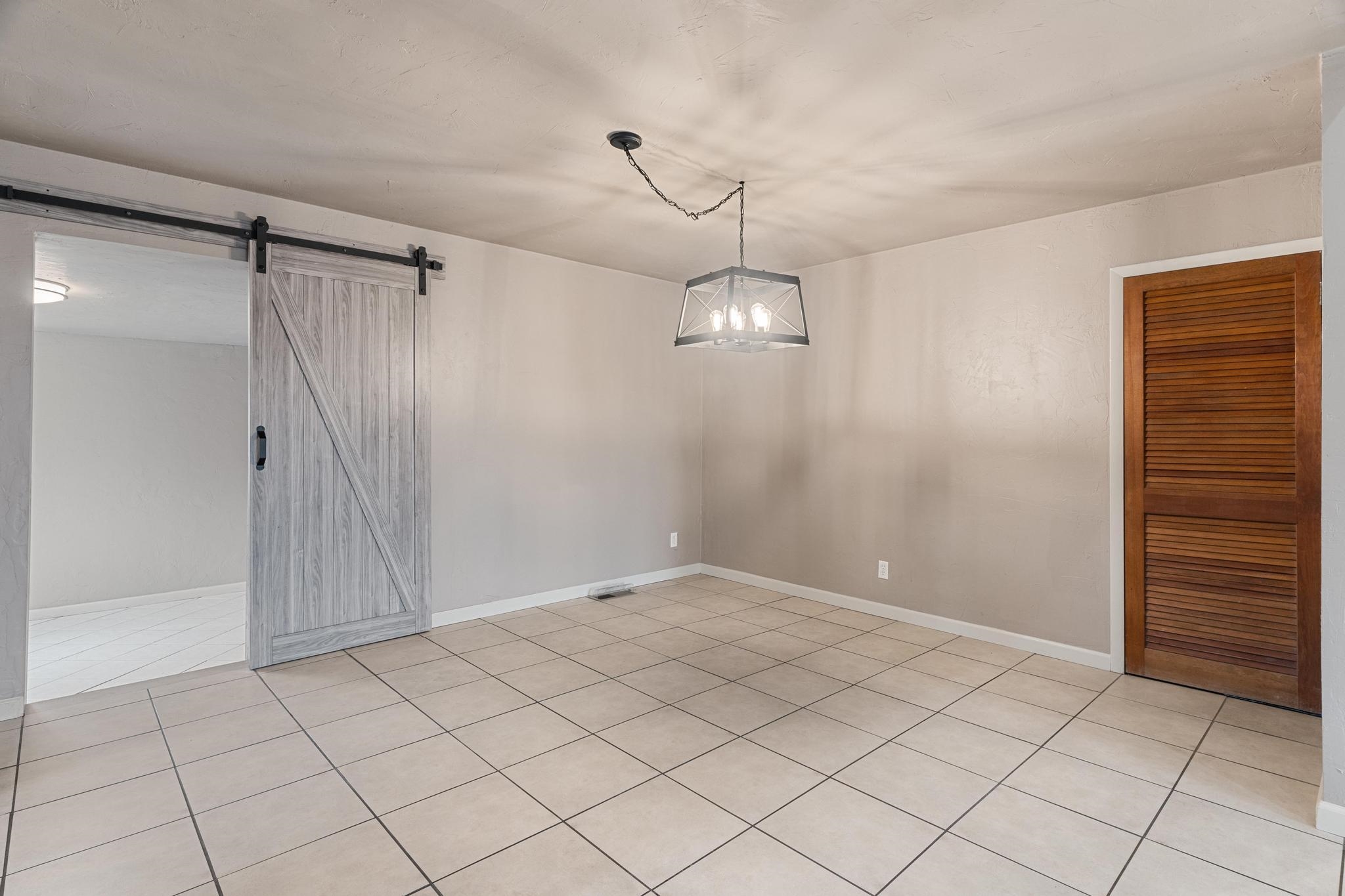 2507 G 3/8 Road Property Photo 10