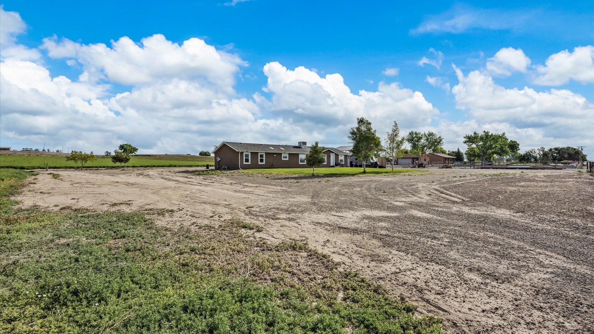 1260 N Road Property Photo 2