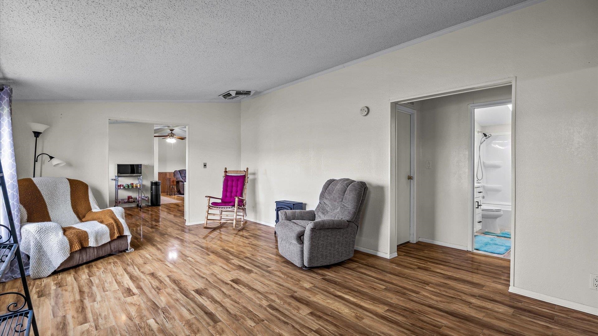 1260 N Road Property Photo 7