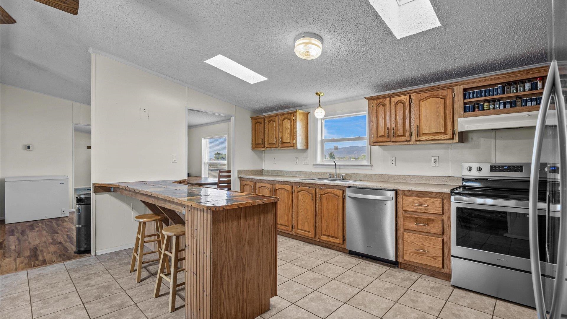 1260 N Road Property Photo 14