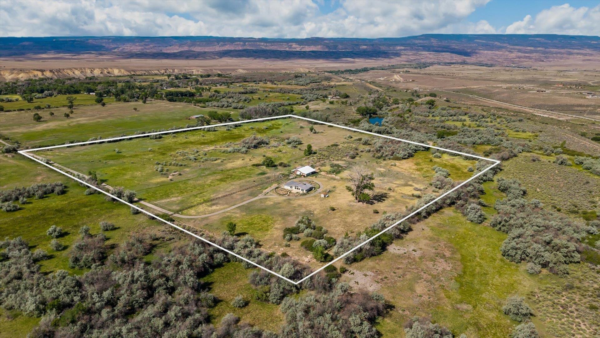 2410 Purdy Mesa Road Property Photo 4