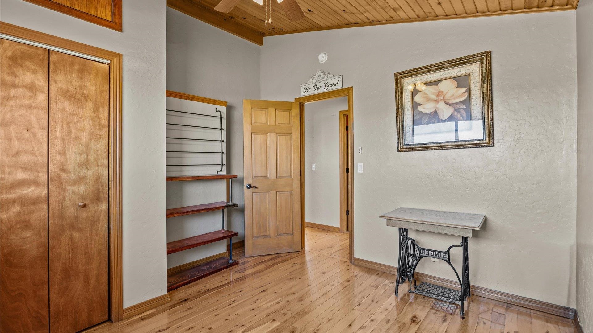 2410 Purdy Mesa Road Property Photo 23