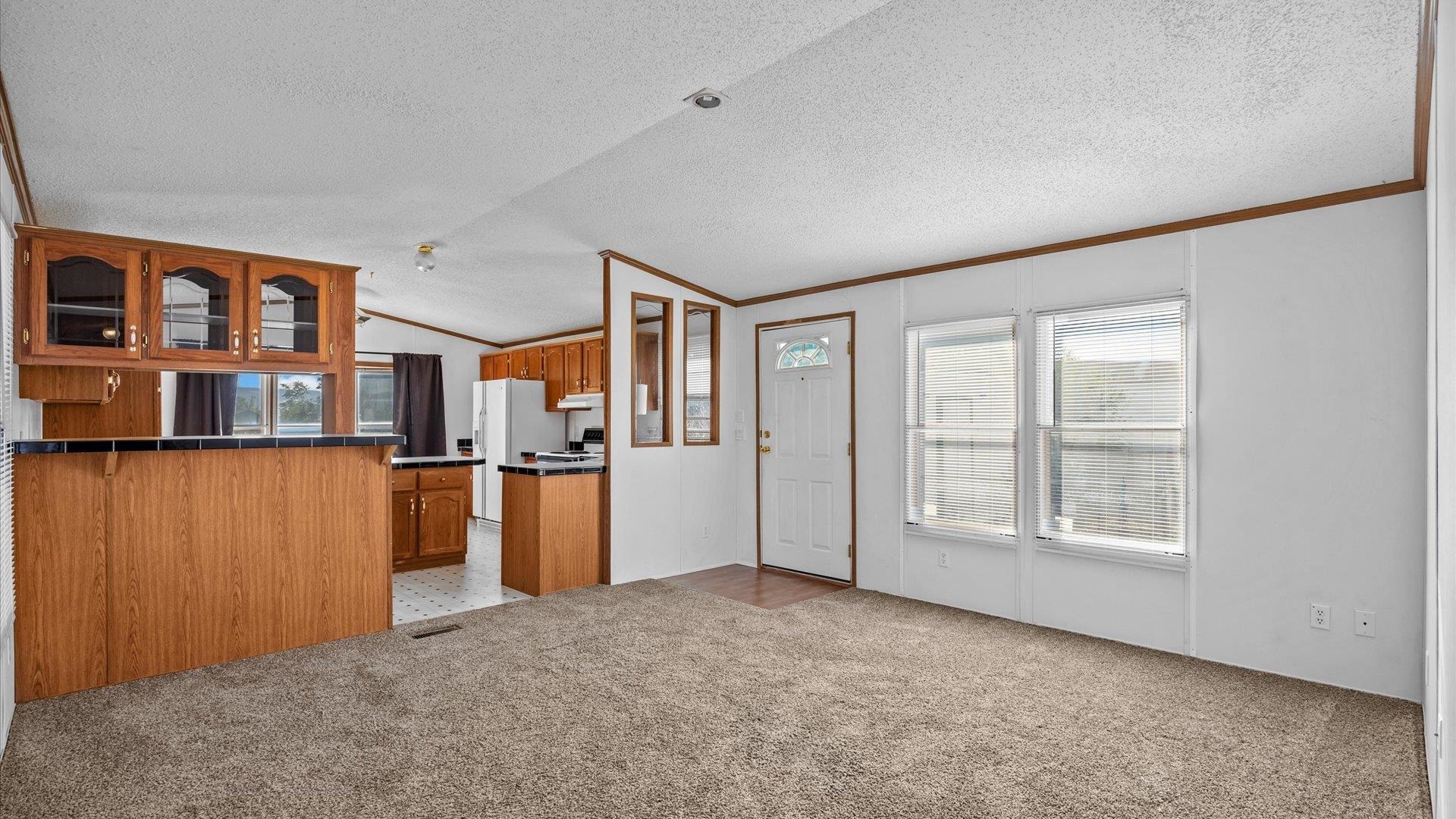 2815 N Niagara Circle Property Photo 4