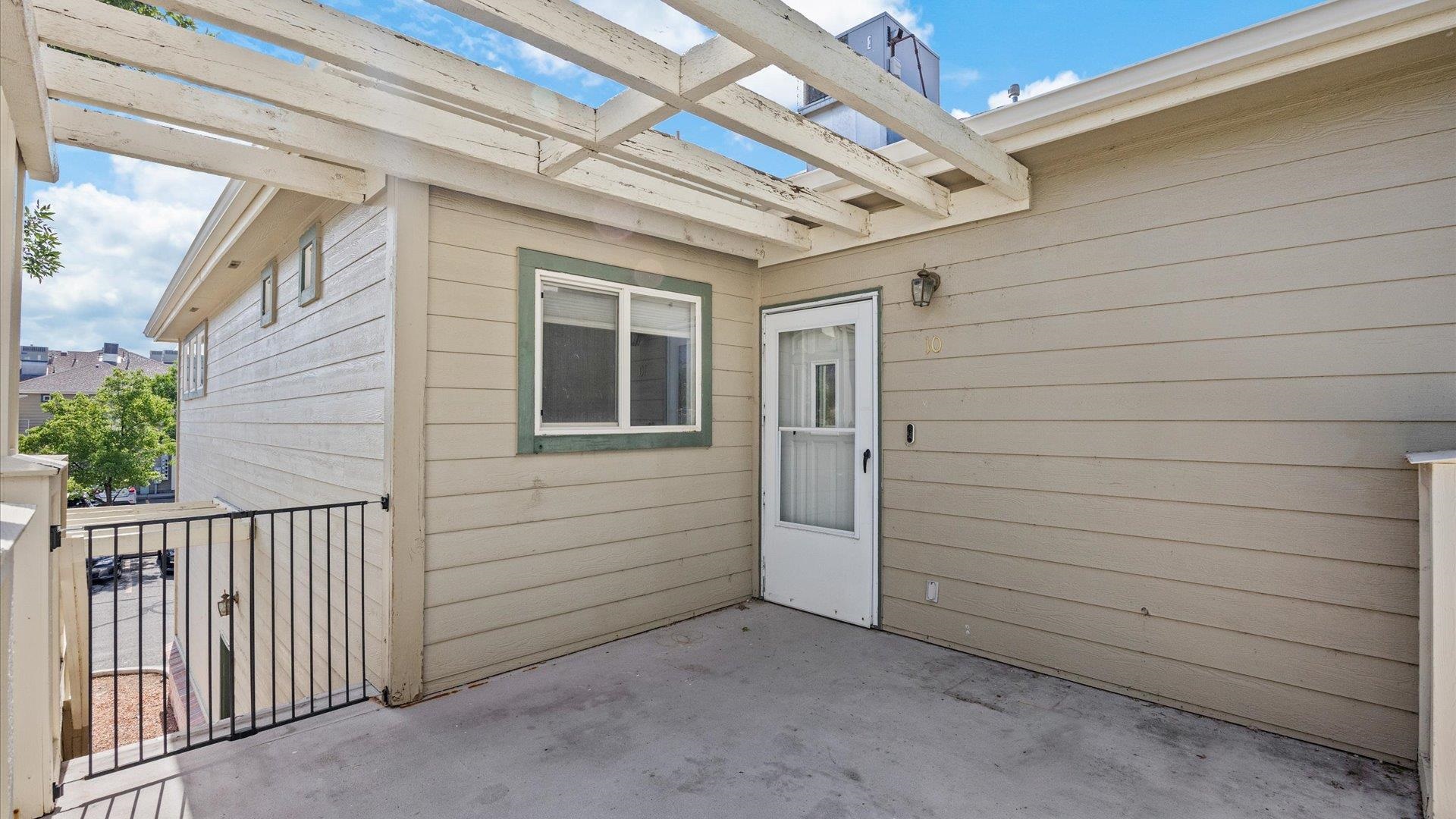 2491 Fountain Greens Place Property Photo 6