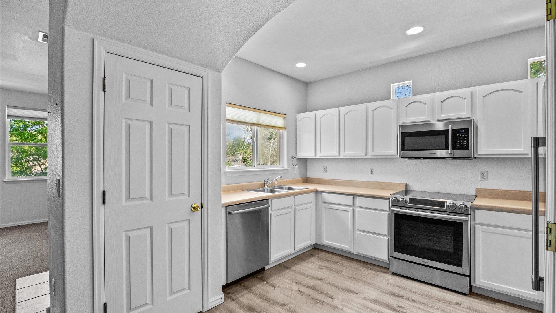 2491 Fountain Greens Place Property Photo 14
