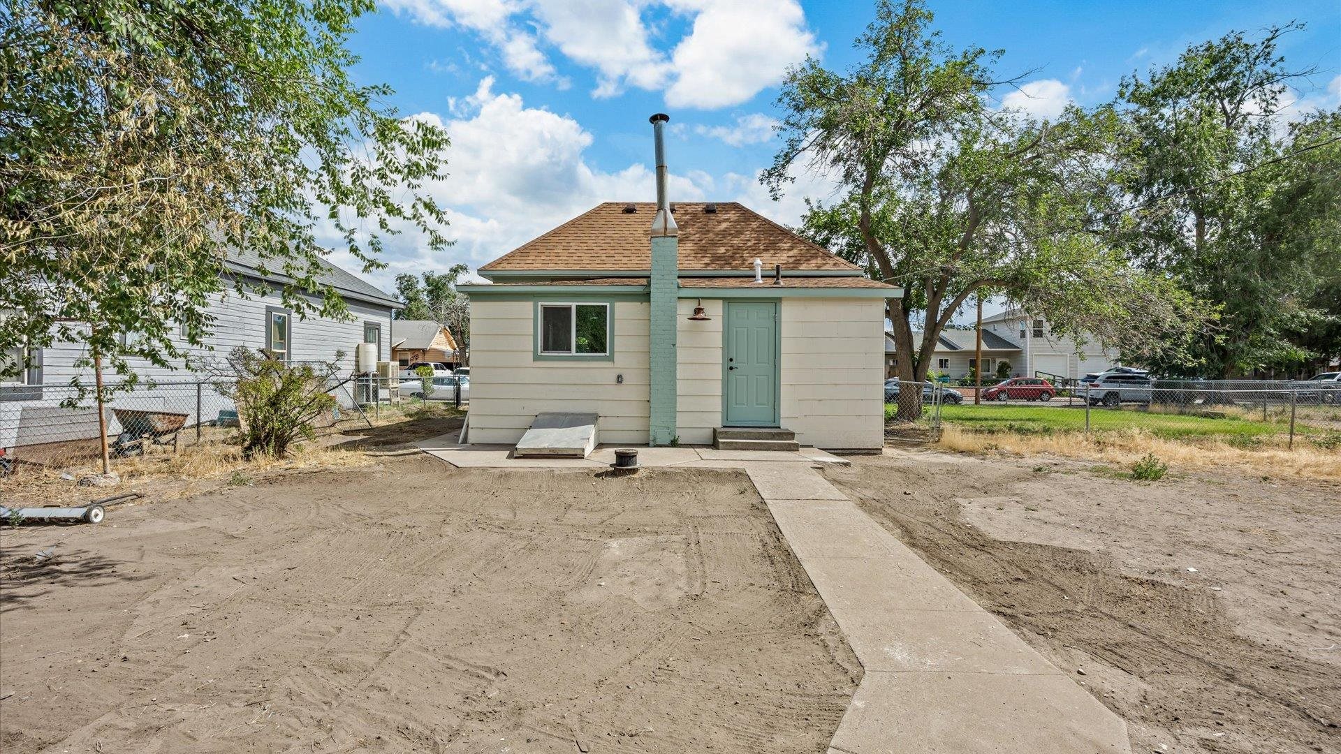 604 W Ute Avenue Property Photo 24