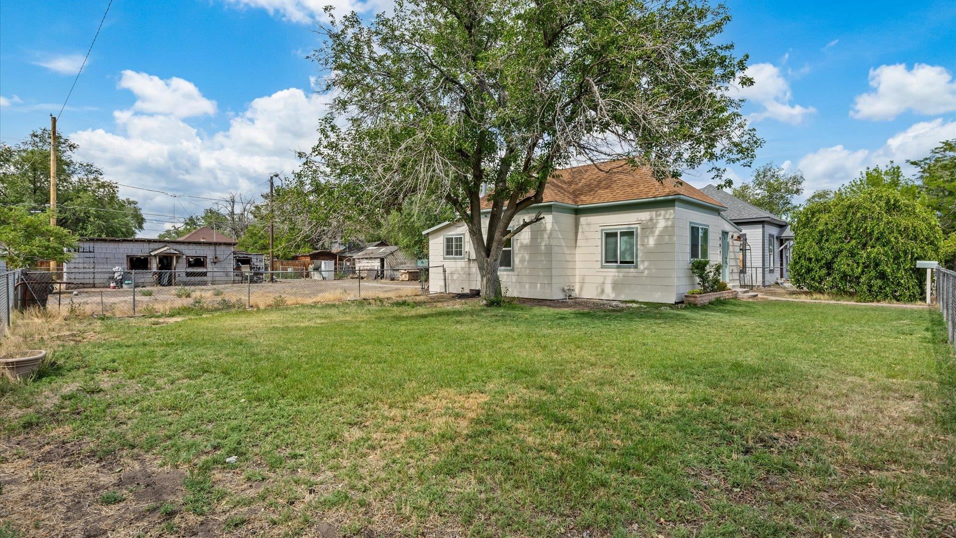 604 W Ute Avenue Property Photo 25