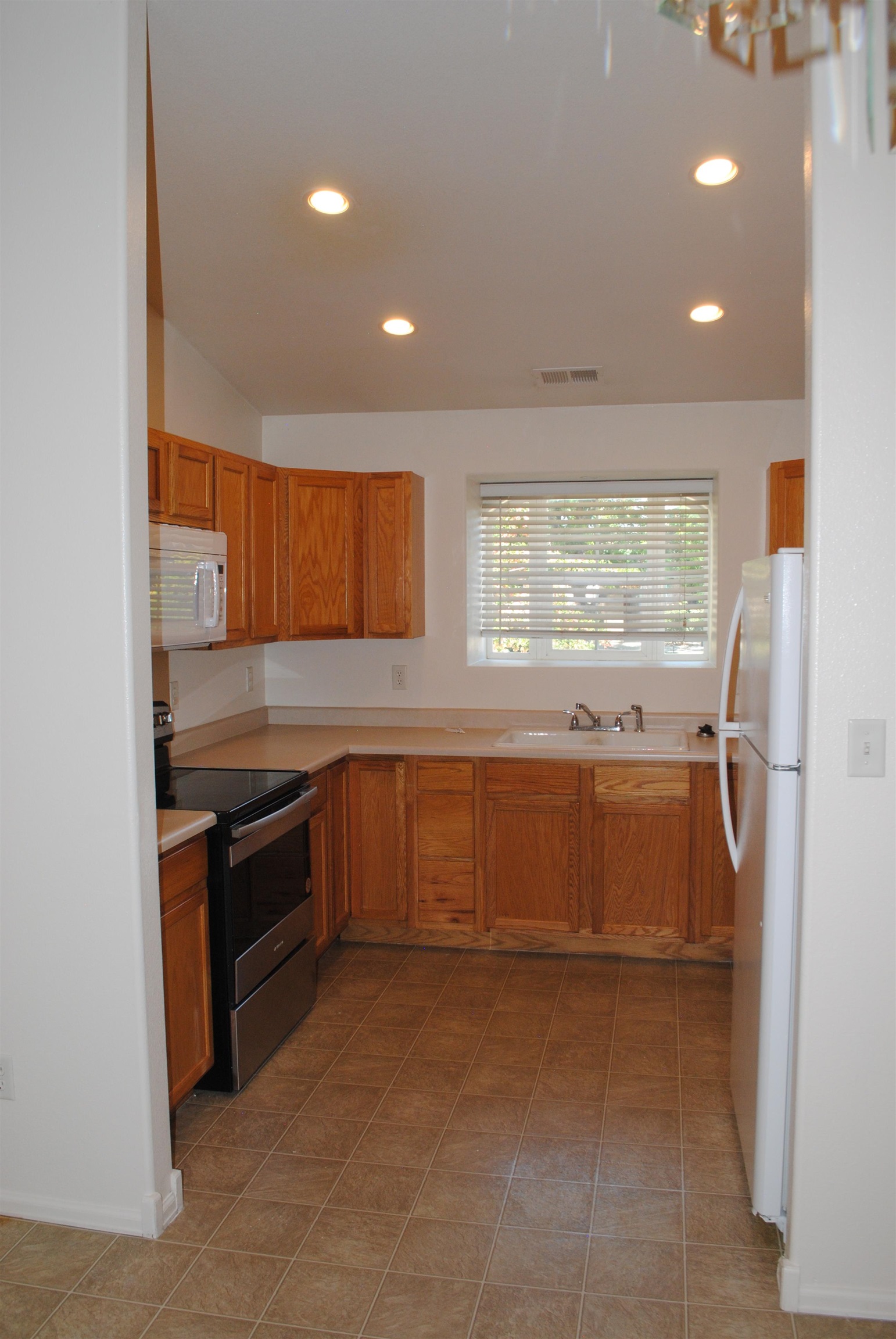 2441 1/2 Jack Creek Road Property Photo 4