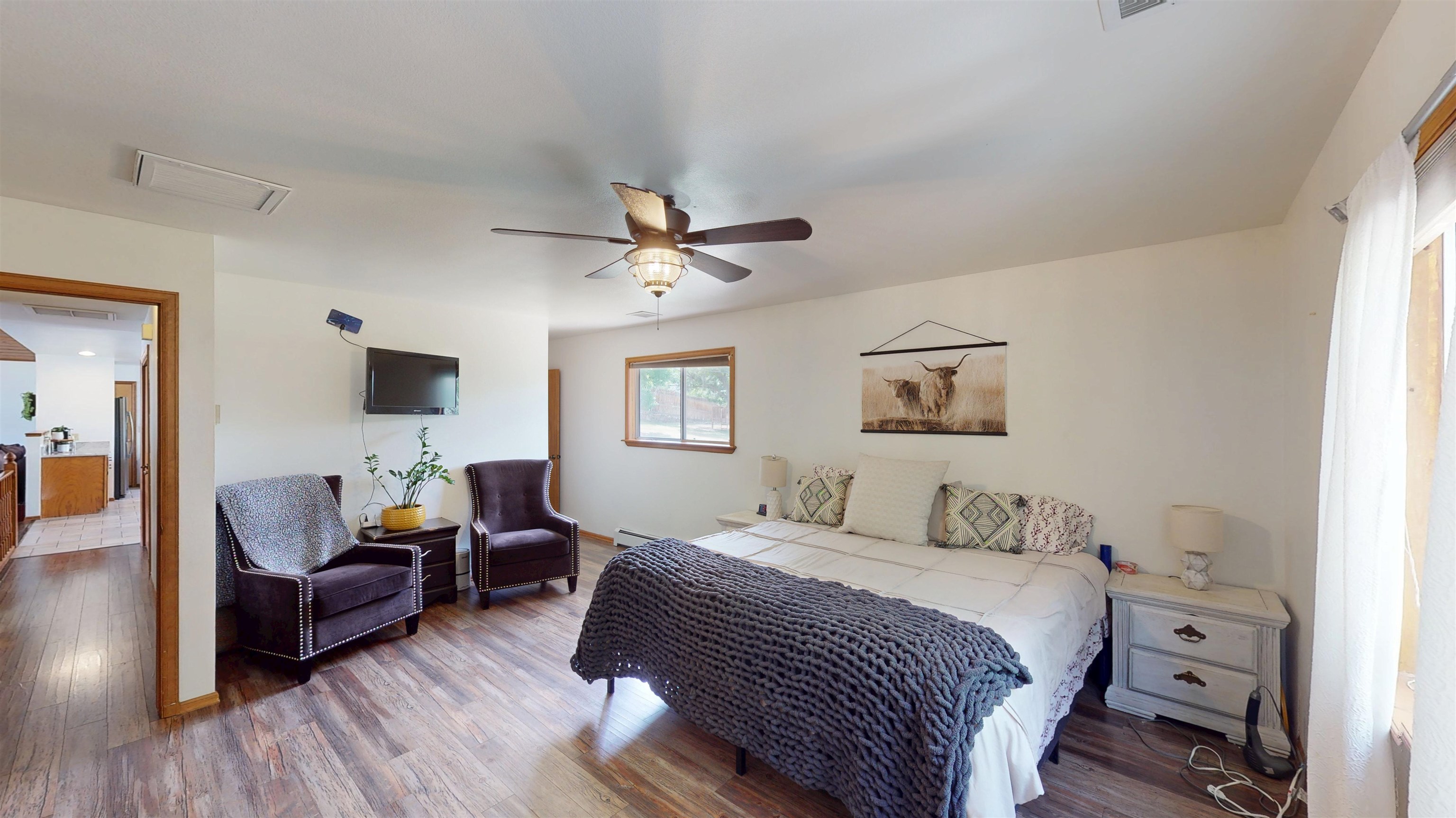 2506 S Broadway Property Photo 12