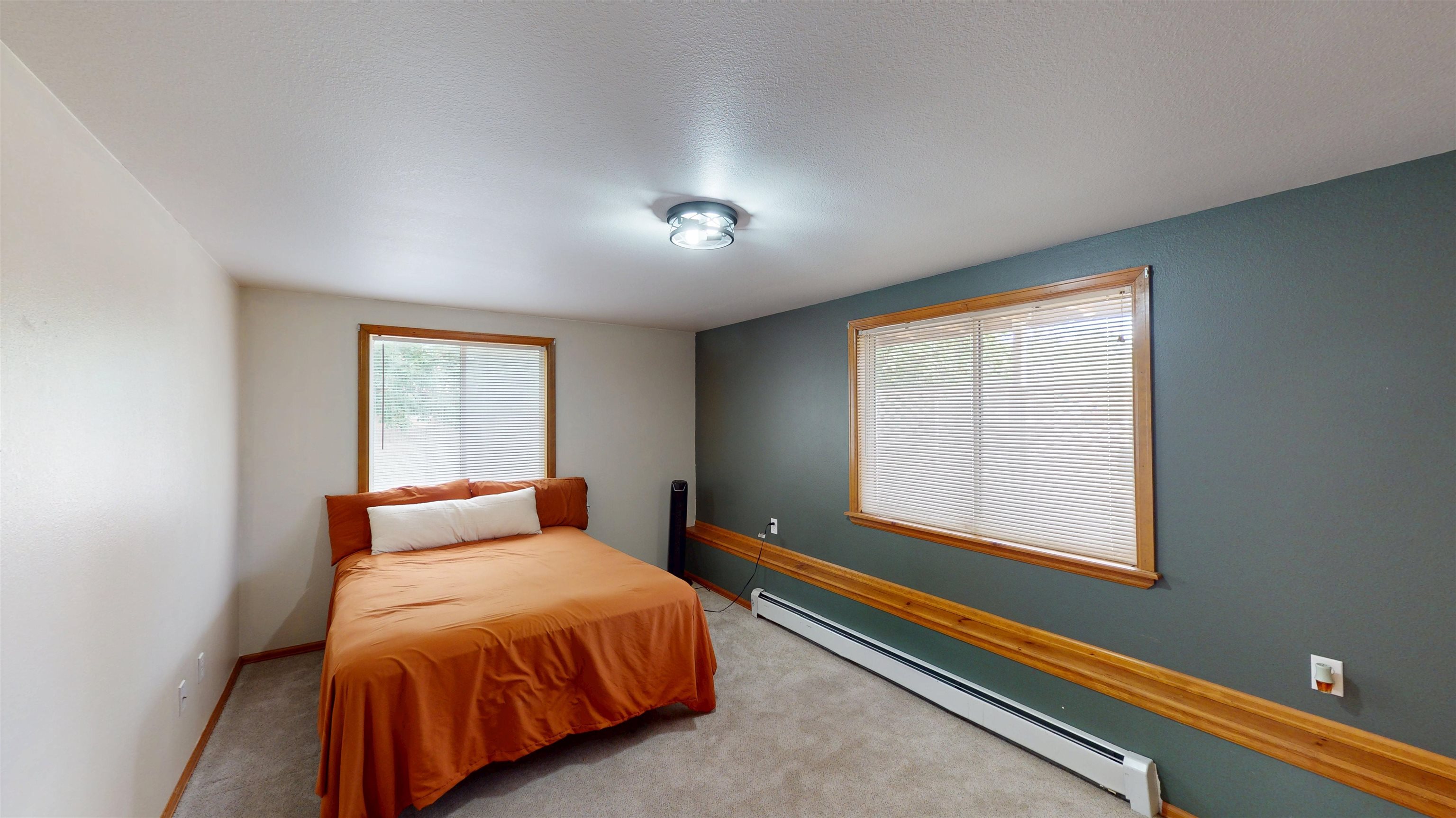 2506 S Broadway Property Photo 20