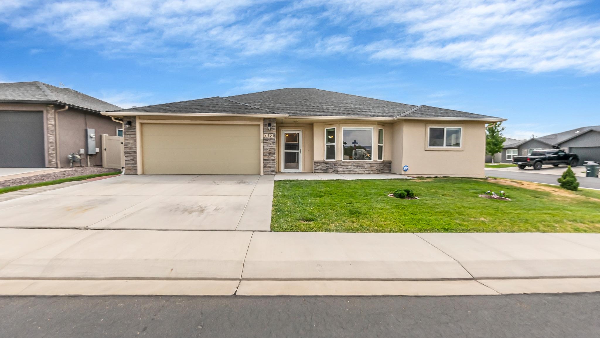 450 Lewis Street Property Photo 1
