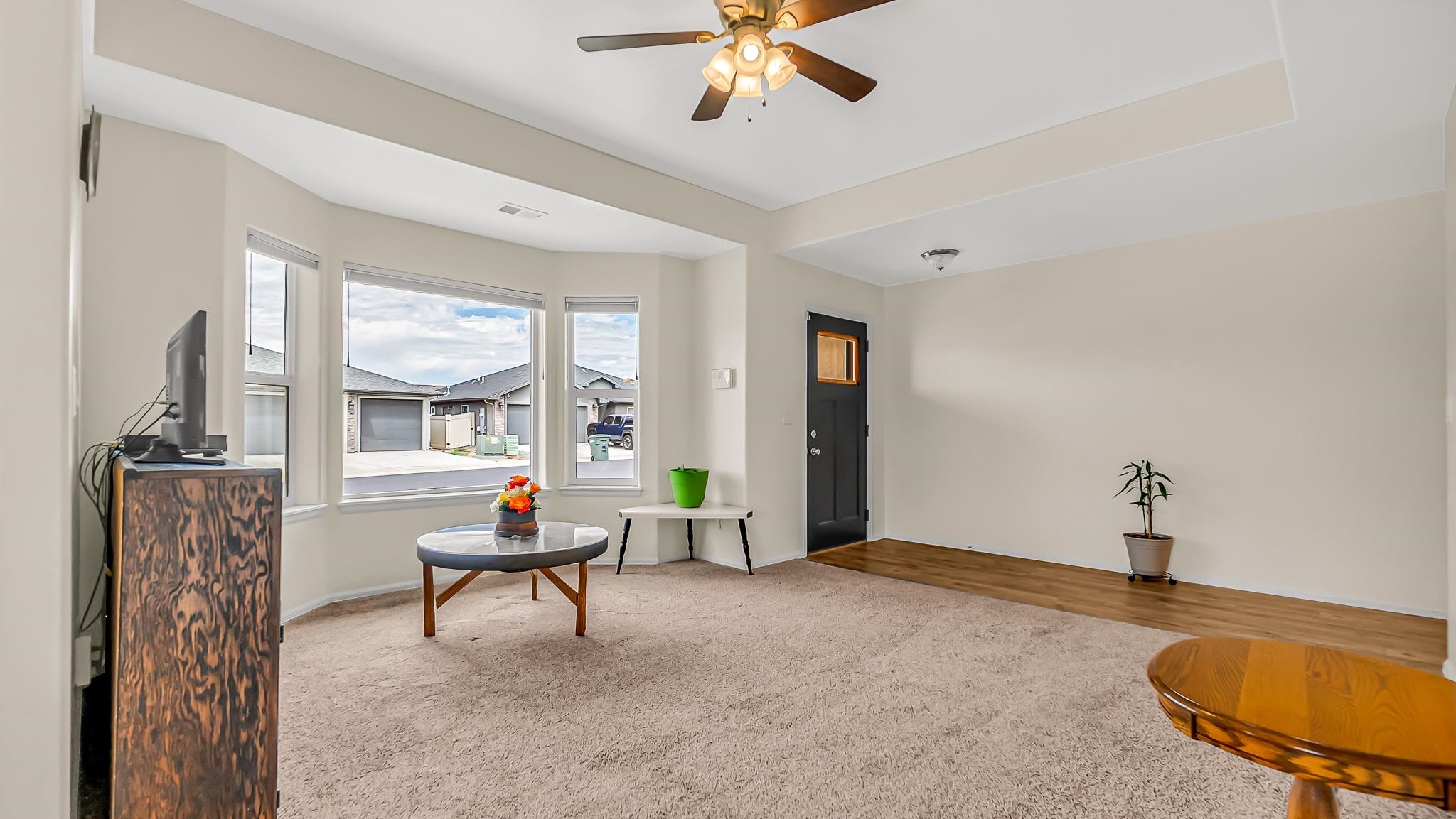 450 Lewis Street Property Photo 3