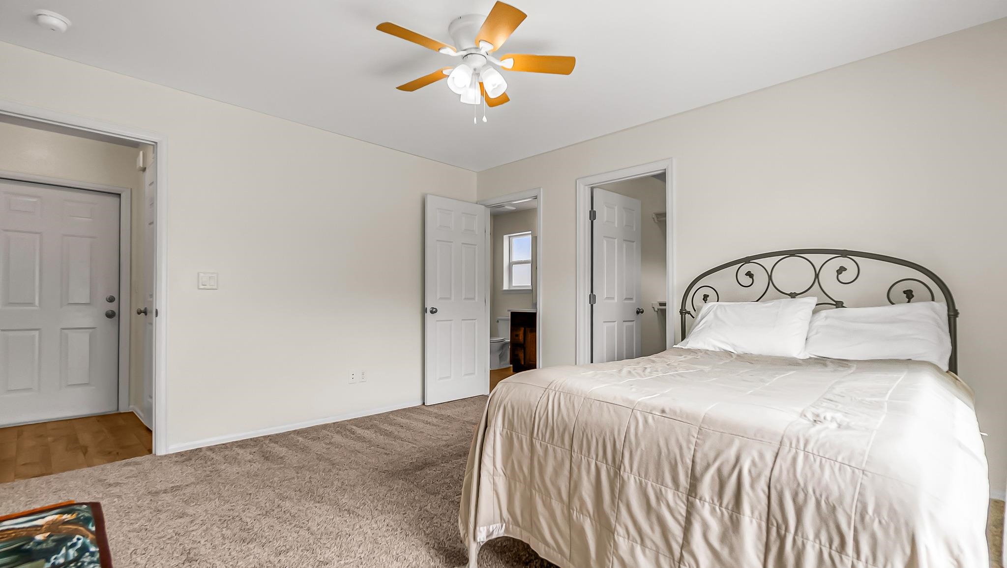 450 Lewis Street Property Photo 13