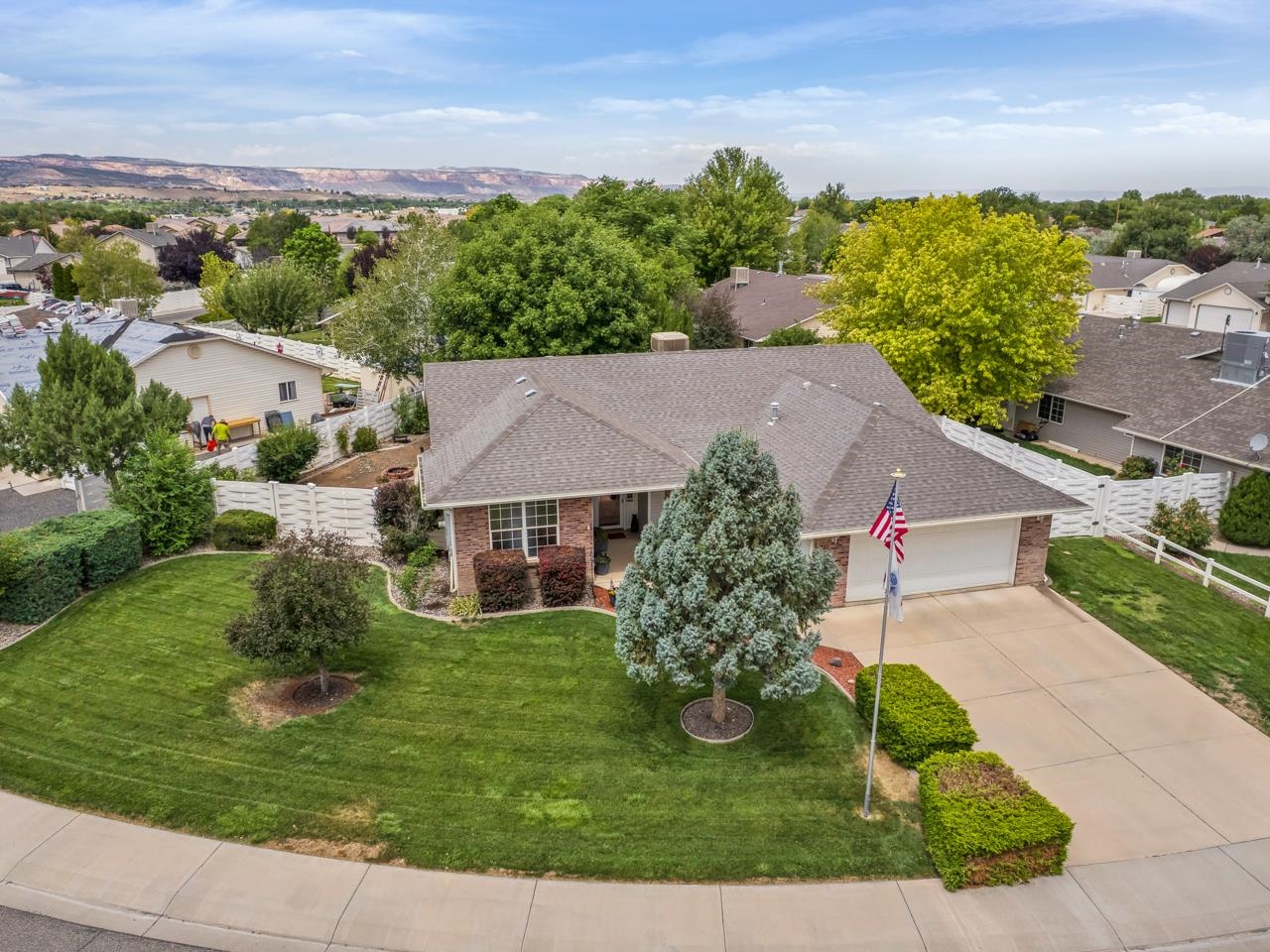 221 Round Rock Circle Property Photo 1