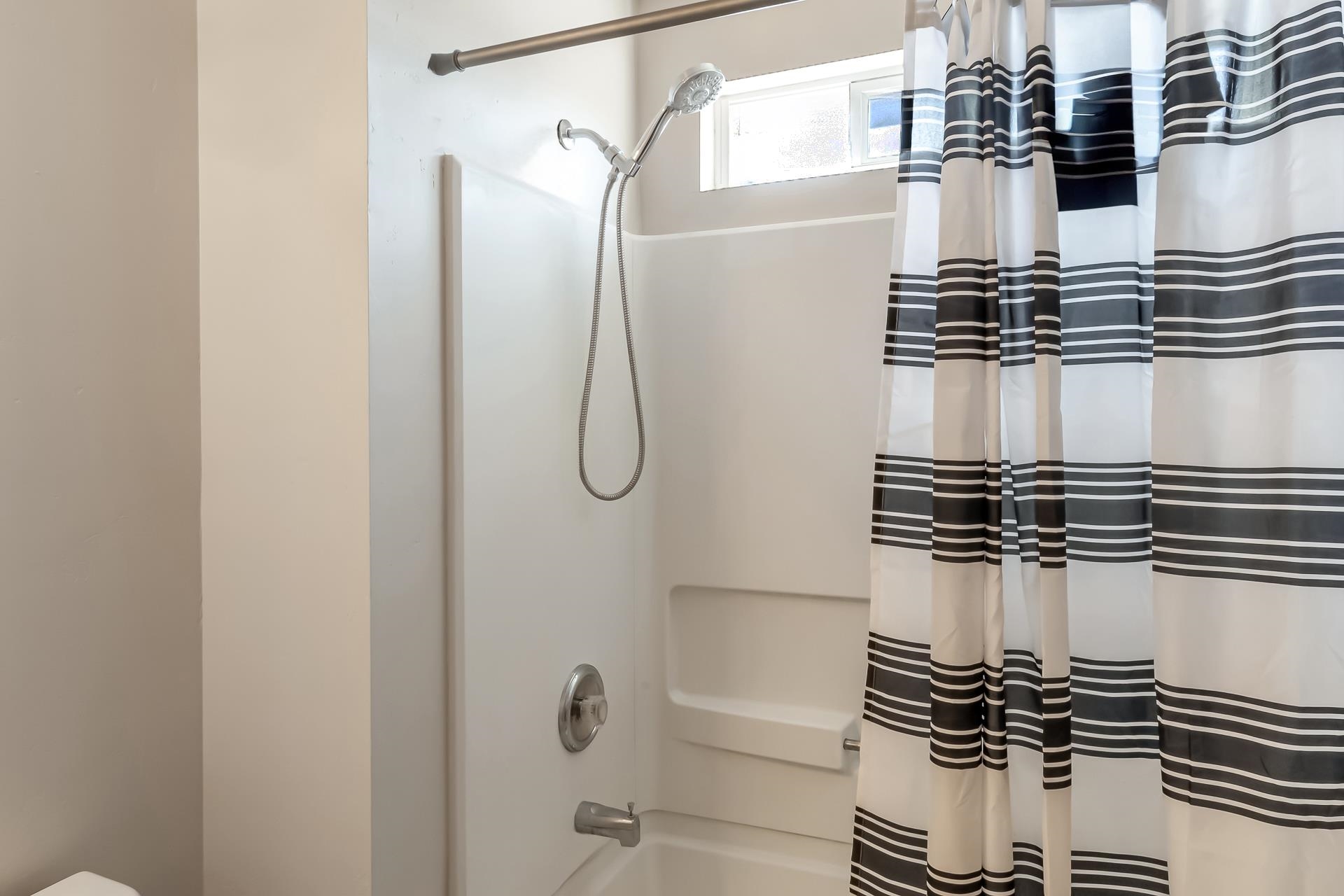 2618 Apache Court Property Photo 22