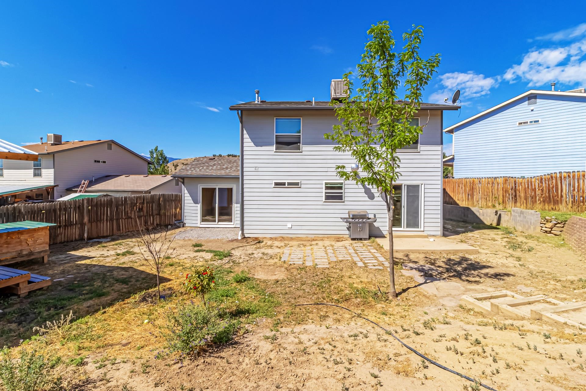 2618 Apache Court Property Photo 37