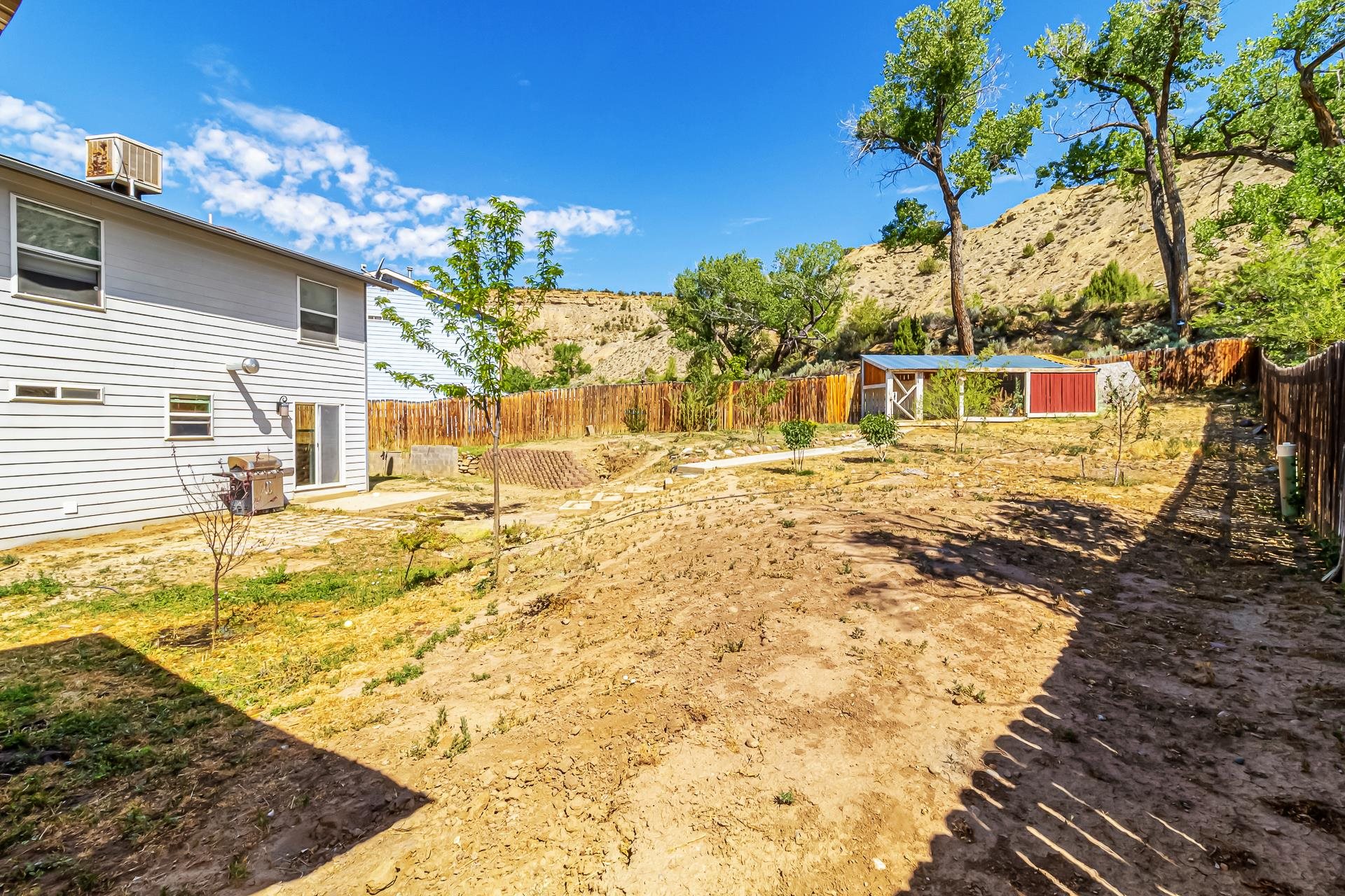 2618 Apache Court Property Photo 38