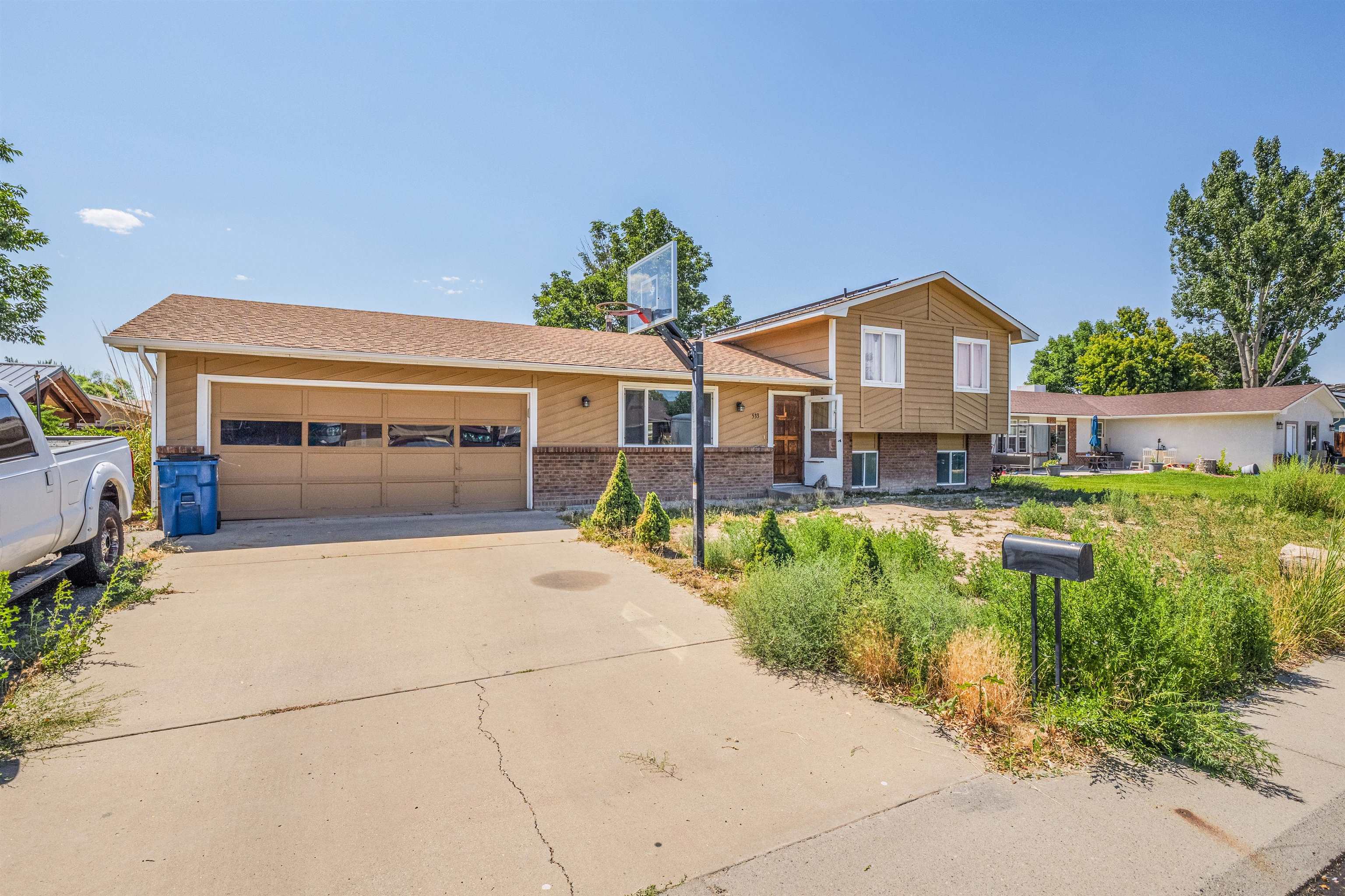533 Fruitwood Drive Property Photo 1